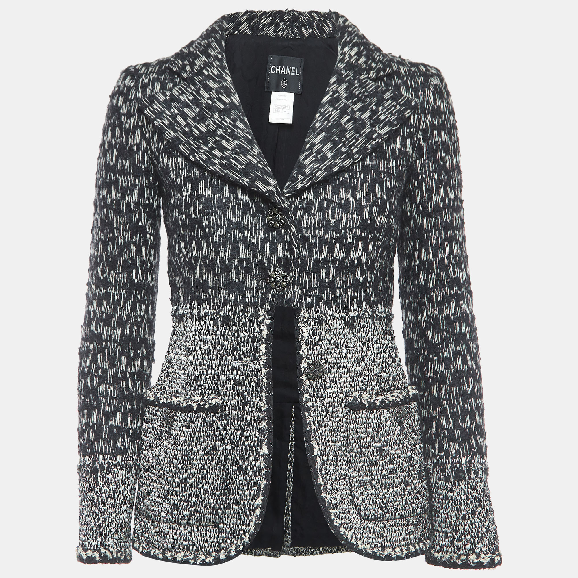 

Chanel Black/White Boucle Tweed Buttoned Jacket