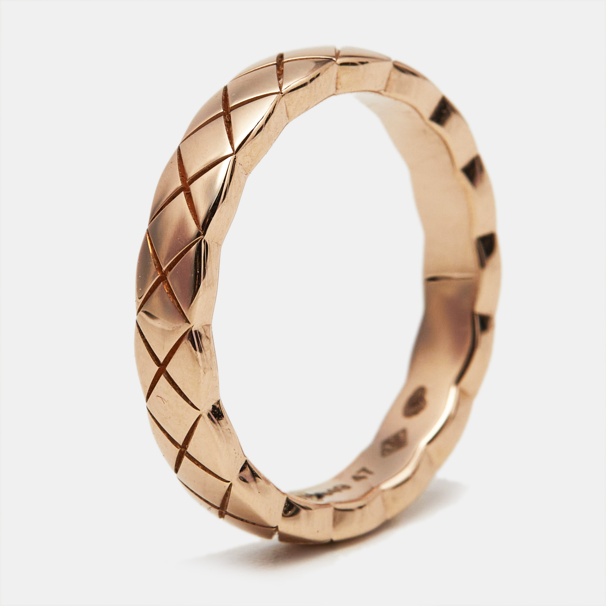 

Chanel Coco Crush Quilted Motif 18k Rose Gold Mini Band Ring Size