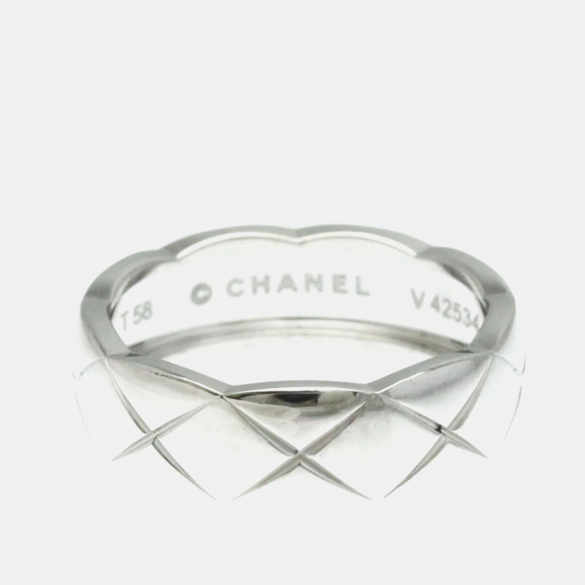 Pre-owned Chanel Coco Crush Ring Medium Model White Gold 18k Fashion No Stone Band Ring Silver Eu 58