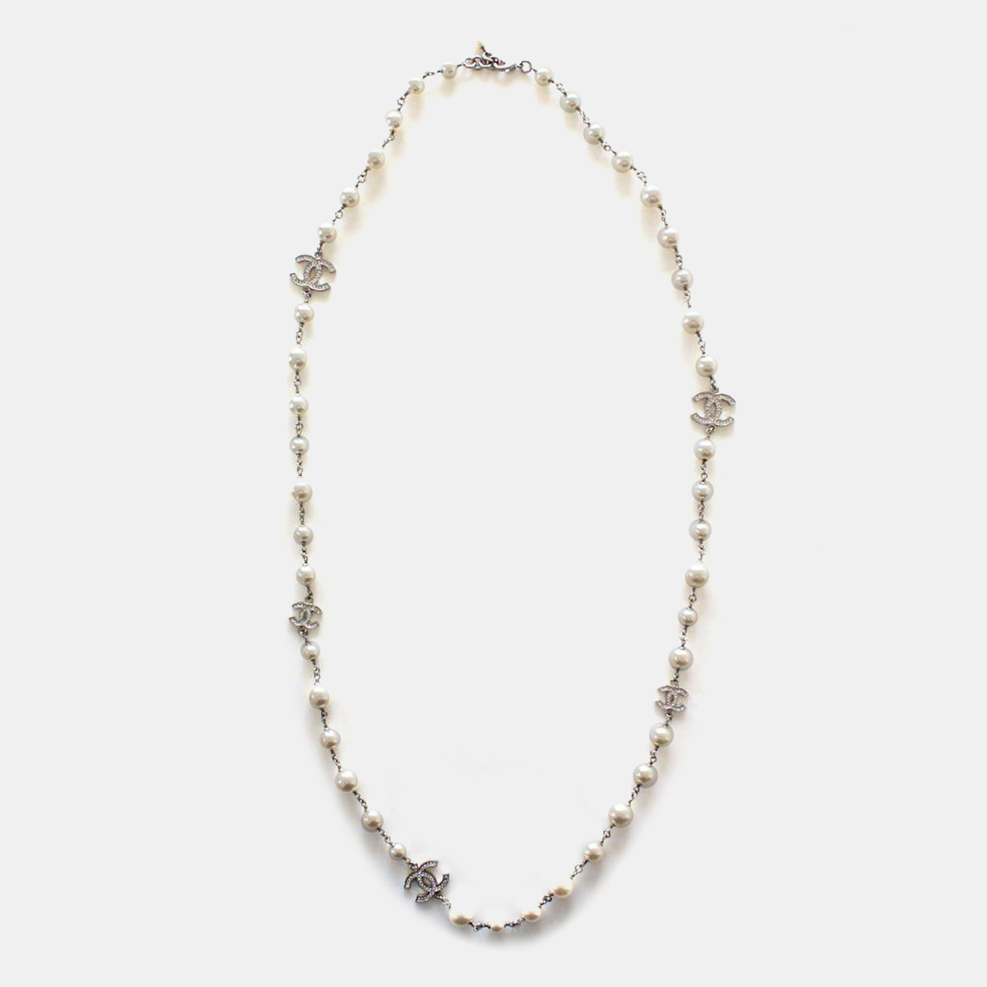 

Chanel Crystal Pearl CC Silver Long Necklace