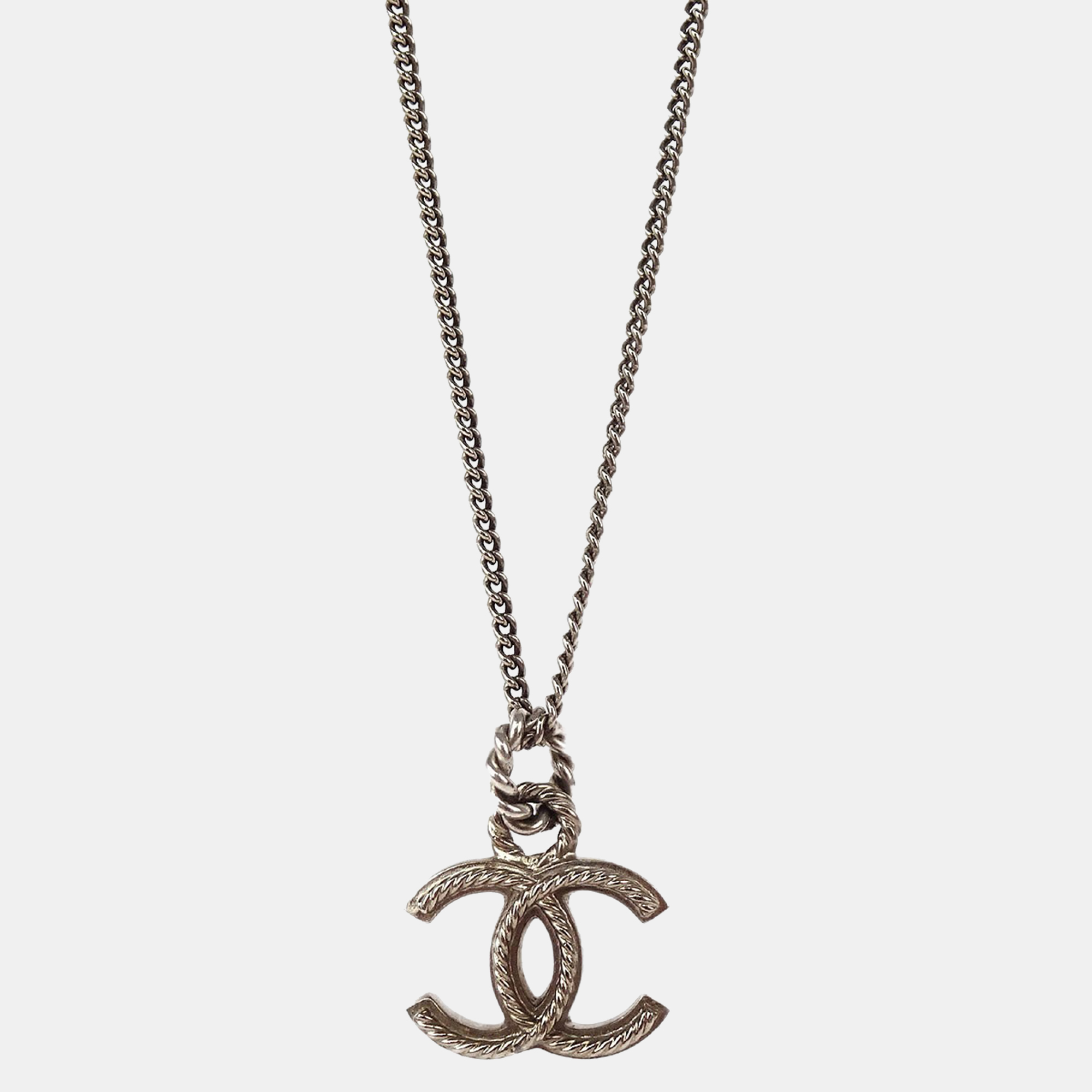 

Chanel CC Chain Necklace Pendant Silver