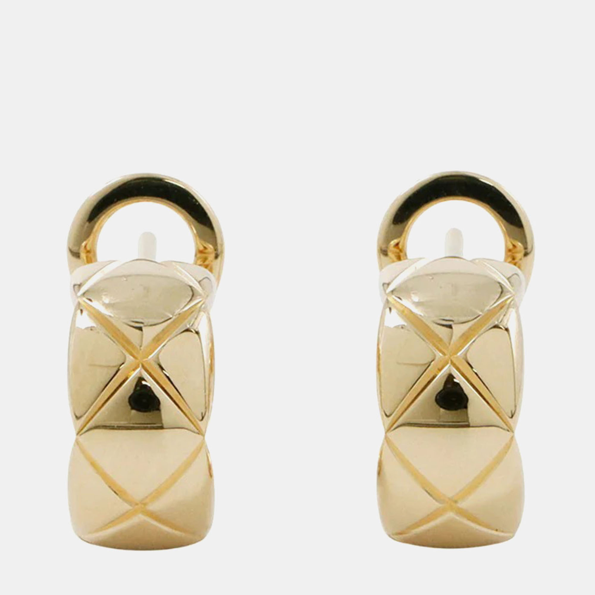 

Chanel 18K Yellow Gold Coco Crush Earrings
