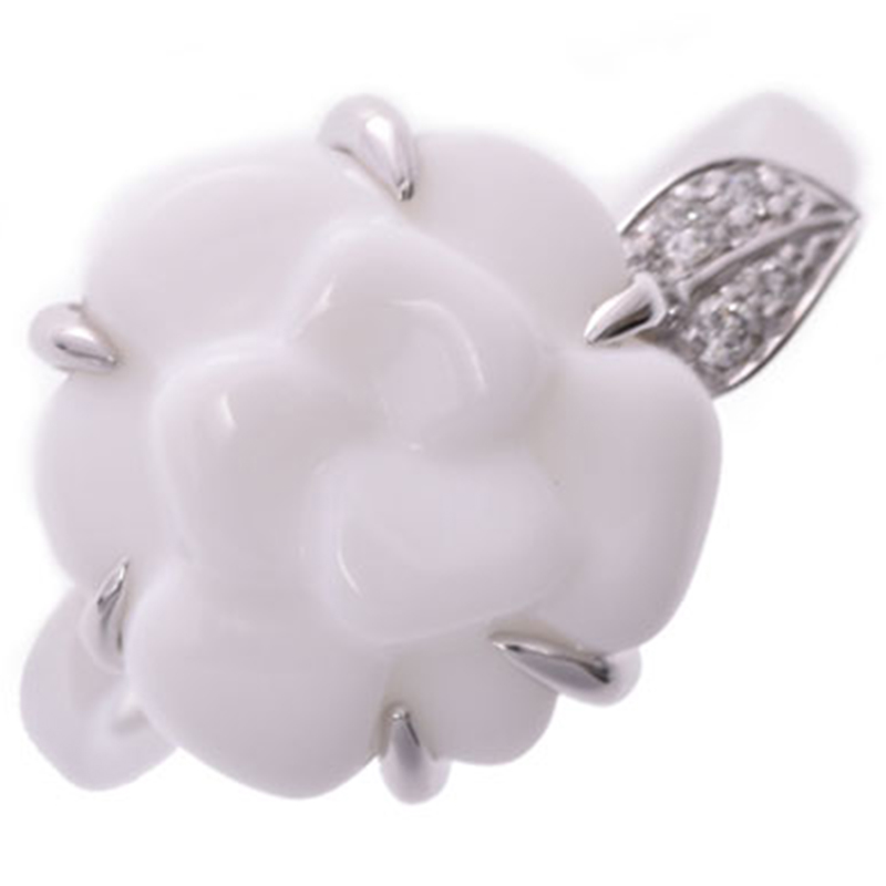 

Chanel White Ceramic Camellia Ring Size