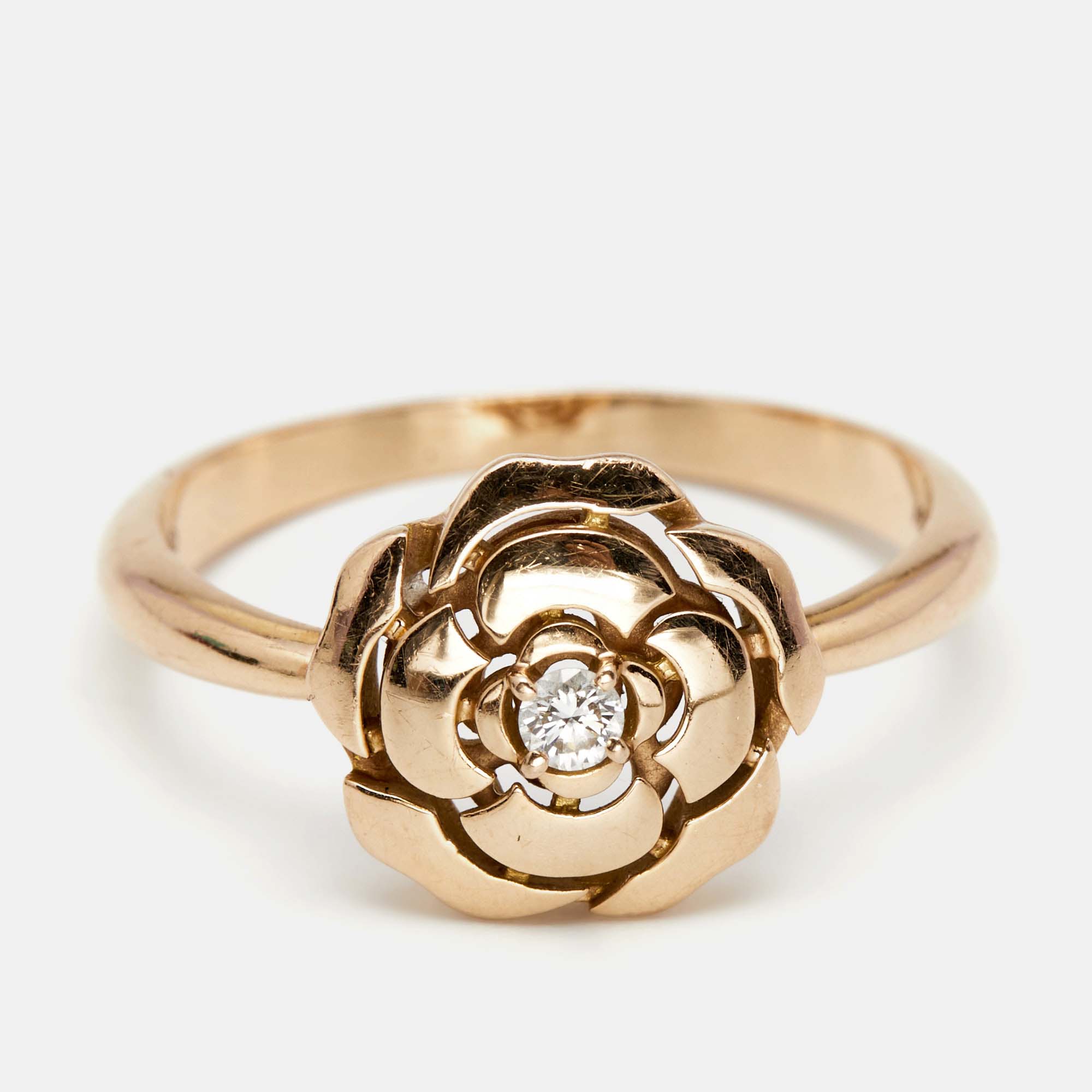 

Chanel Extrait de Camellia Diamond 18k Rose Gold Ring Size