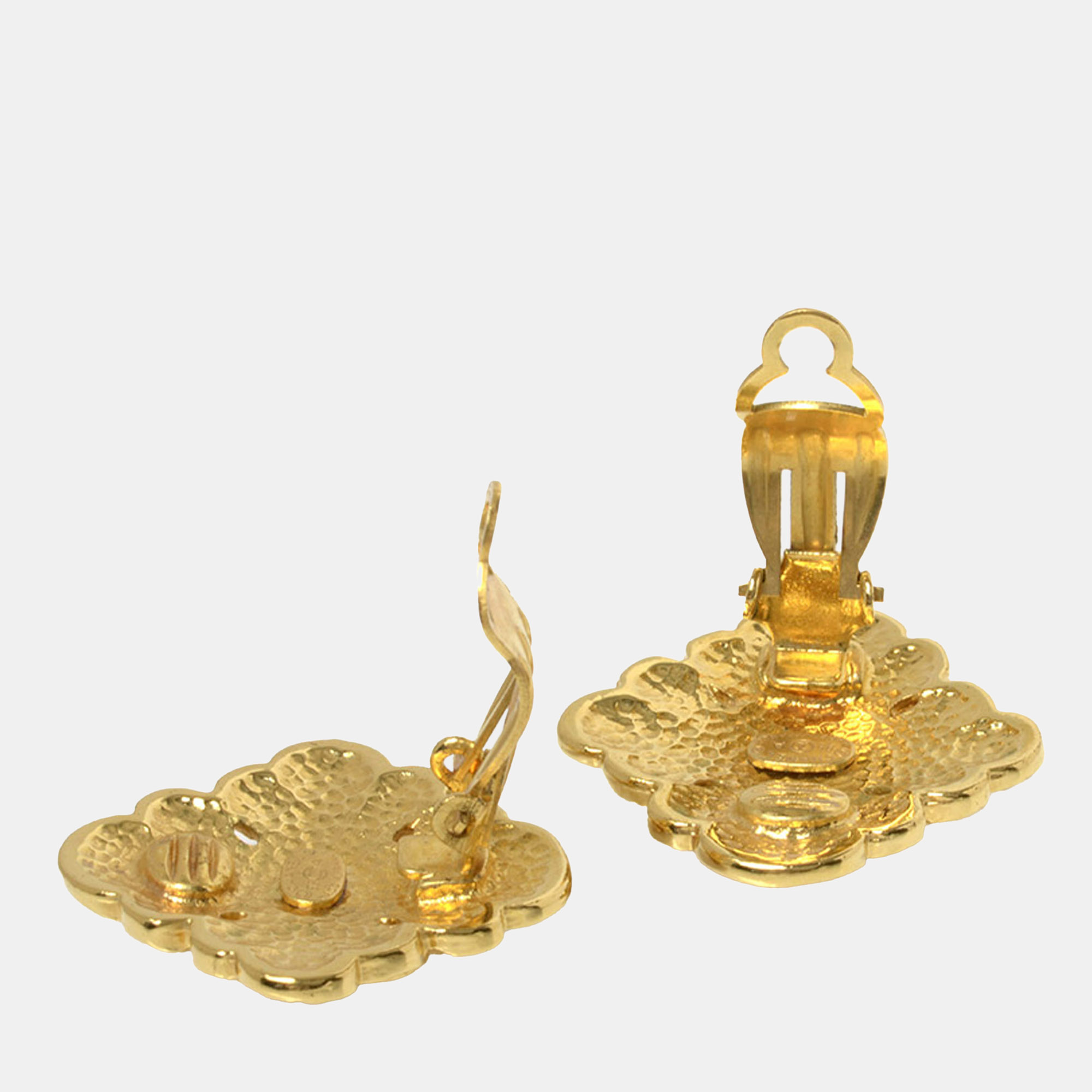 

Chanel Gold CC Clip-On Earrings