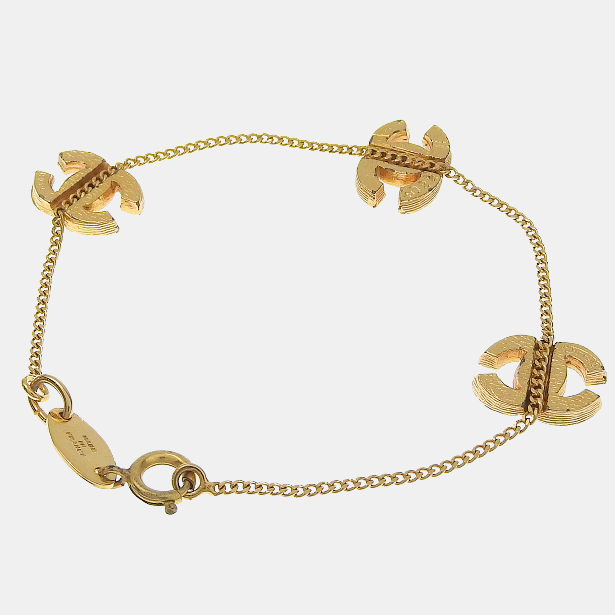 

Chanel Gold Metal CC Logo Zirconia Bracelet