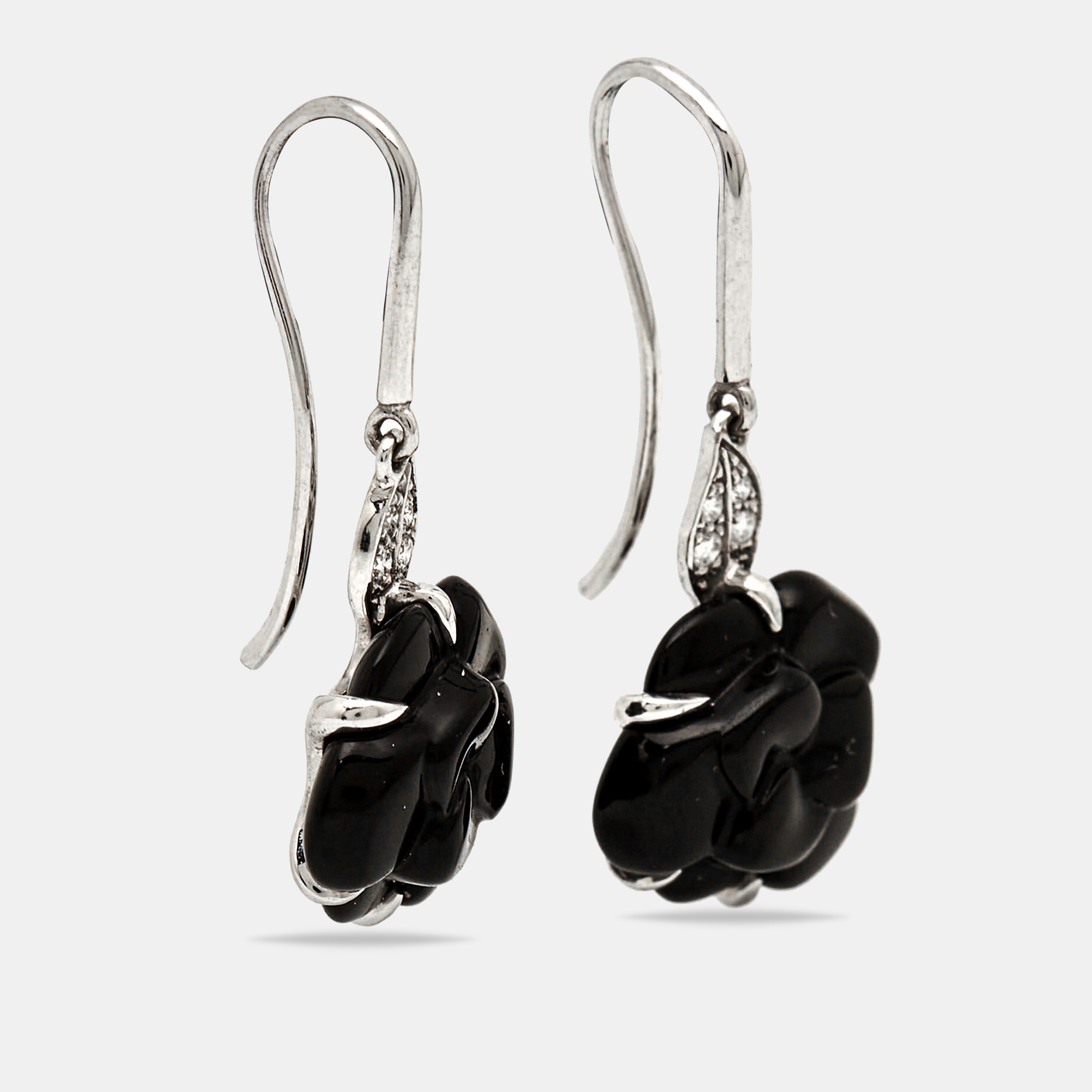 

Chanel Camelia Onyx Diamond 18k White Gold Drop Earrings