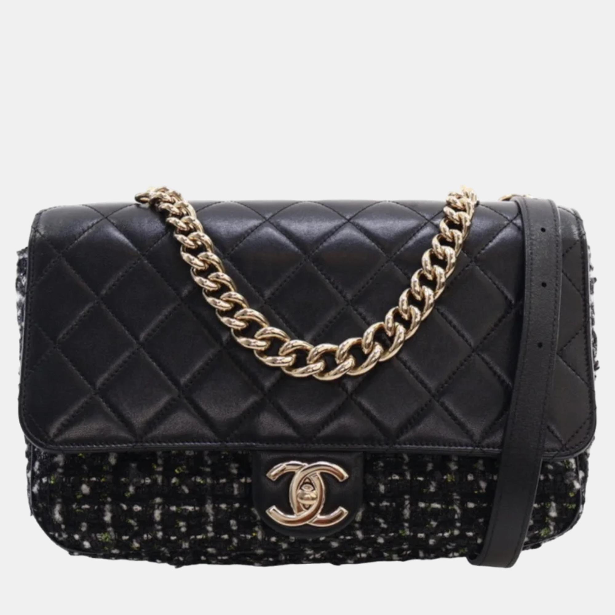 

Chanel Black Quilted Lambskin and Tweed Small Chain Handle CC Flap Bag Shoulder Bags