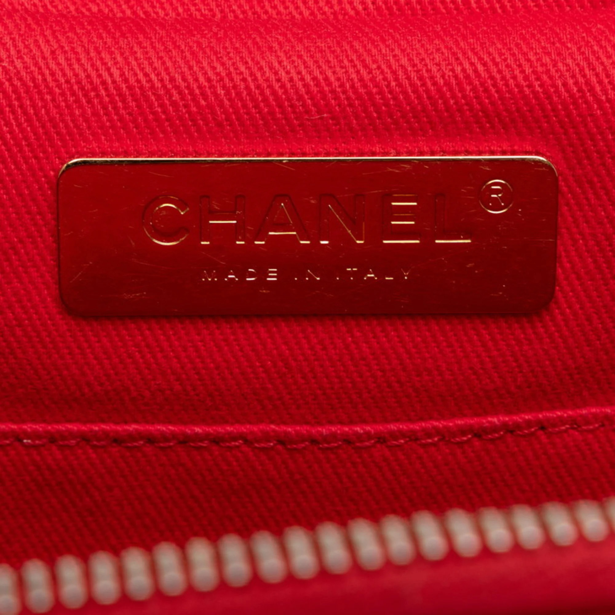 Chanel Red Quilted Caviar Leather Chic Affinity Shoulder Bag 