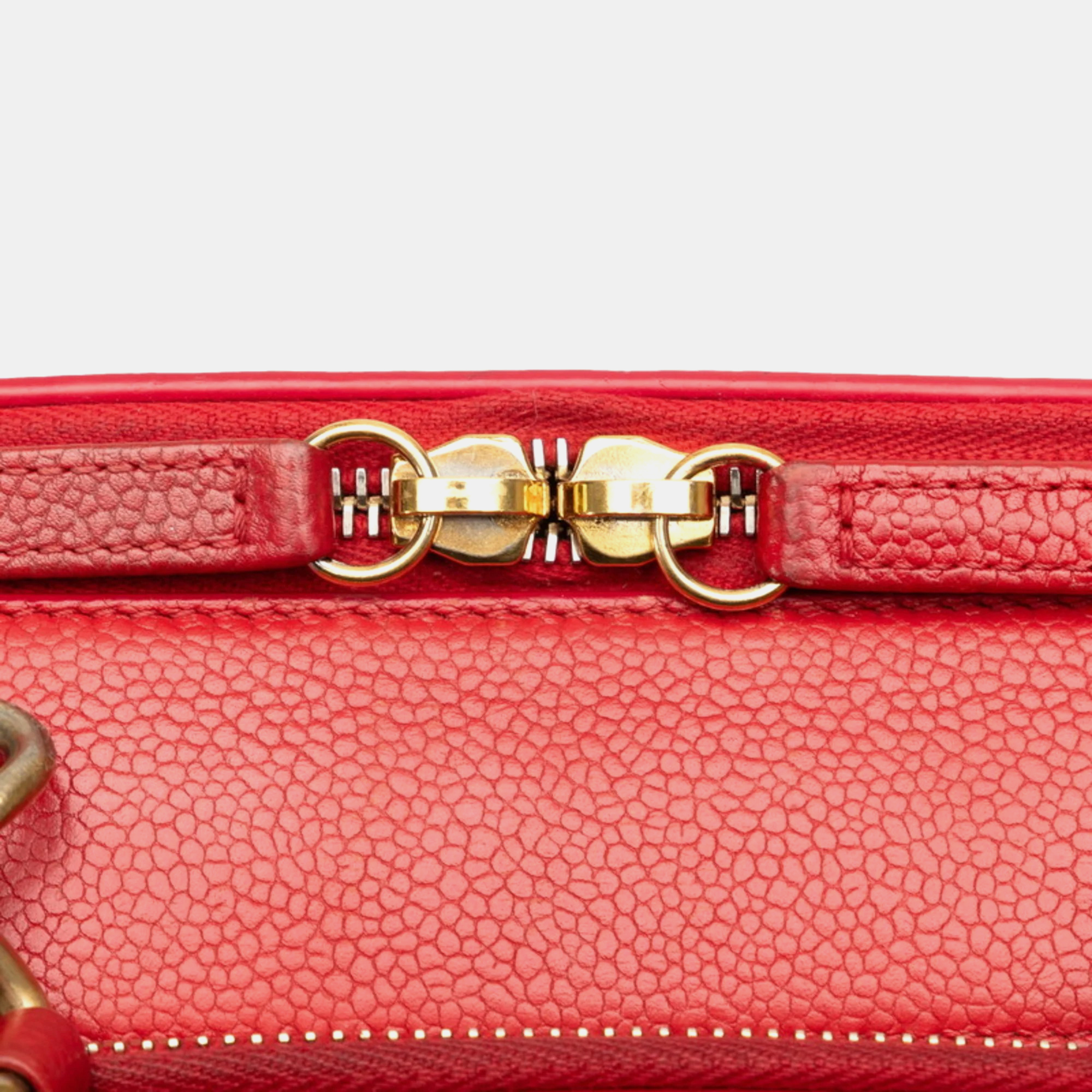 Chanel Red Quilted Caviar Leather Chic Affinity Shoulder Bag 