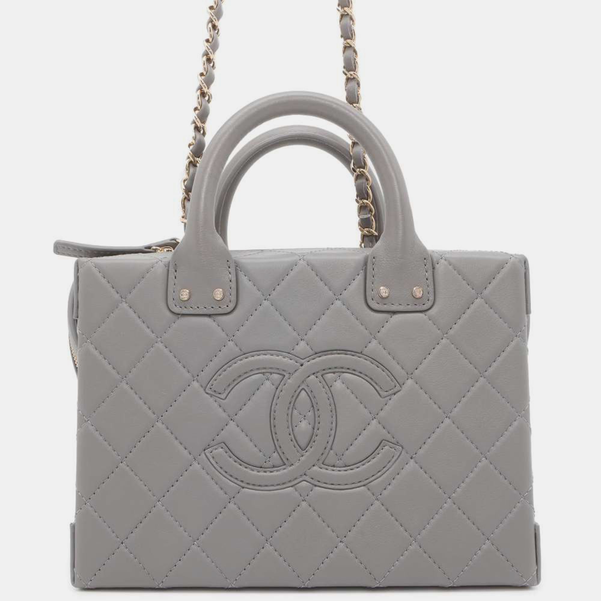 

Chanel Grey Leather CC Vanity Case Bag