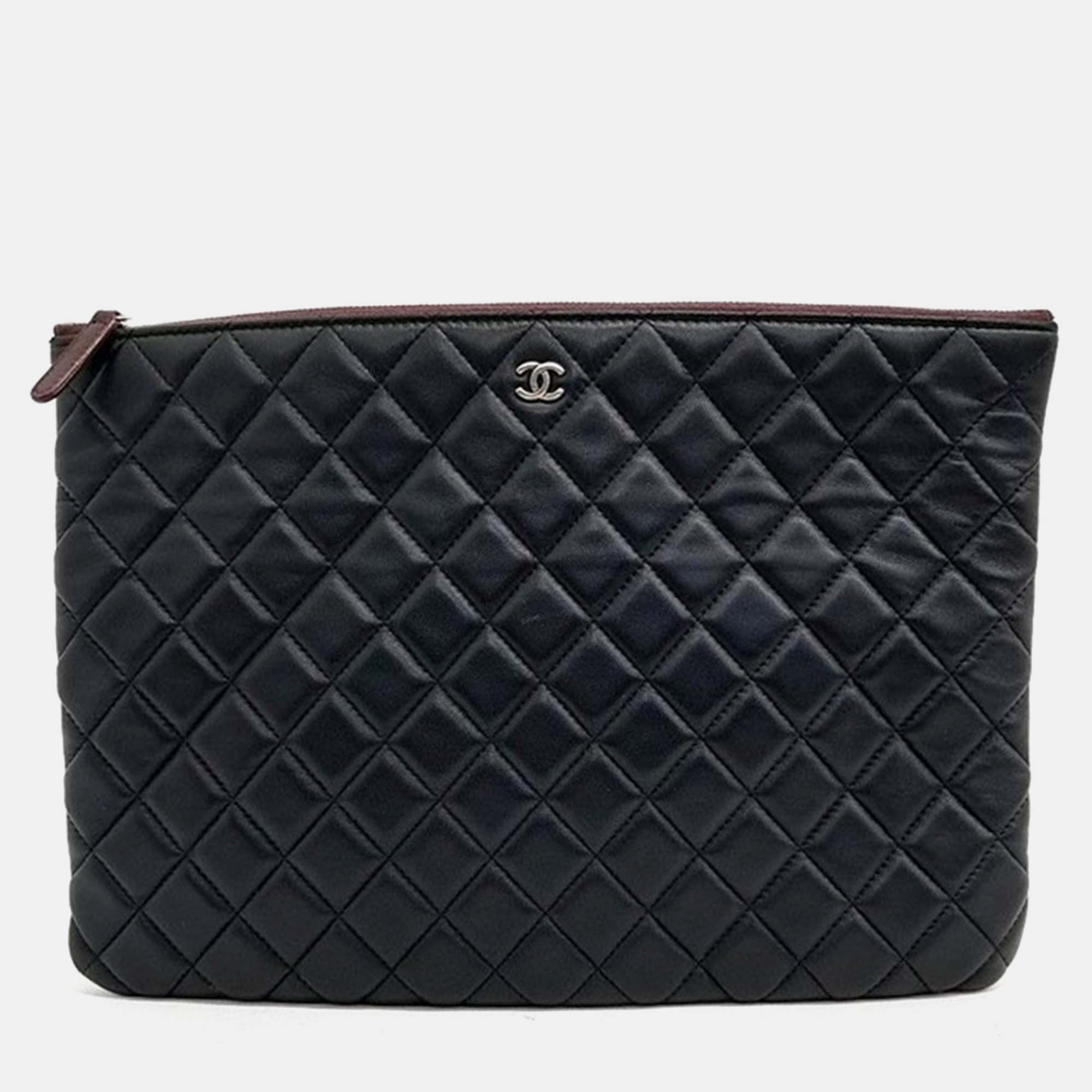 

Chanel Black Lambskin Quilted Large Pouch