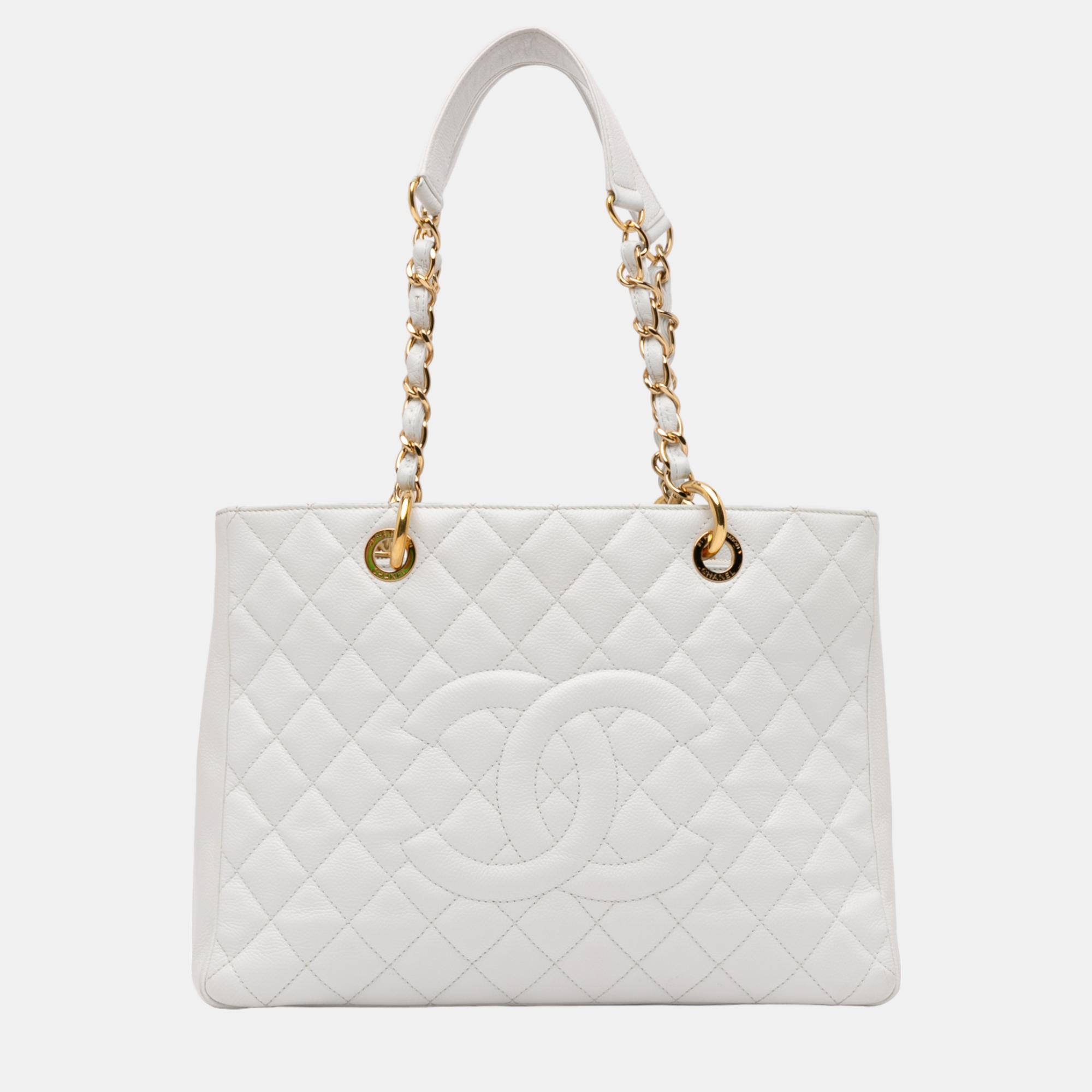 

Chanel White Caviar Grand Shopping Tote