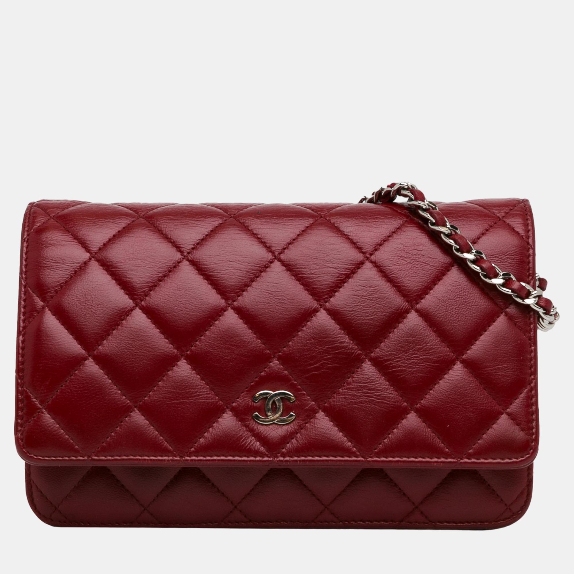 

Chanel Red Classic Lambskin Wallet on Chain