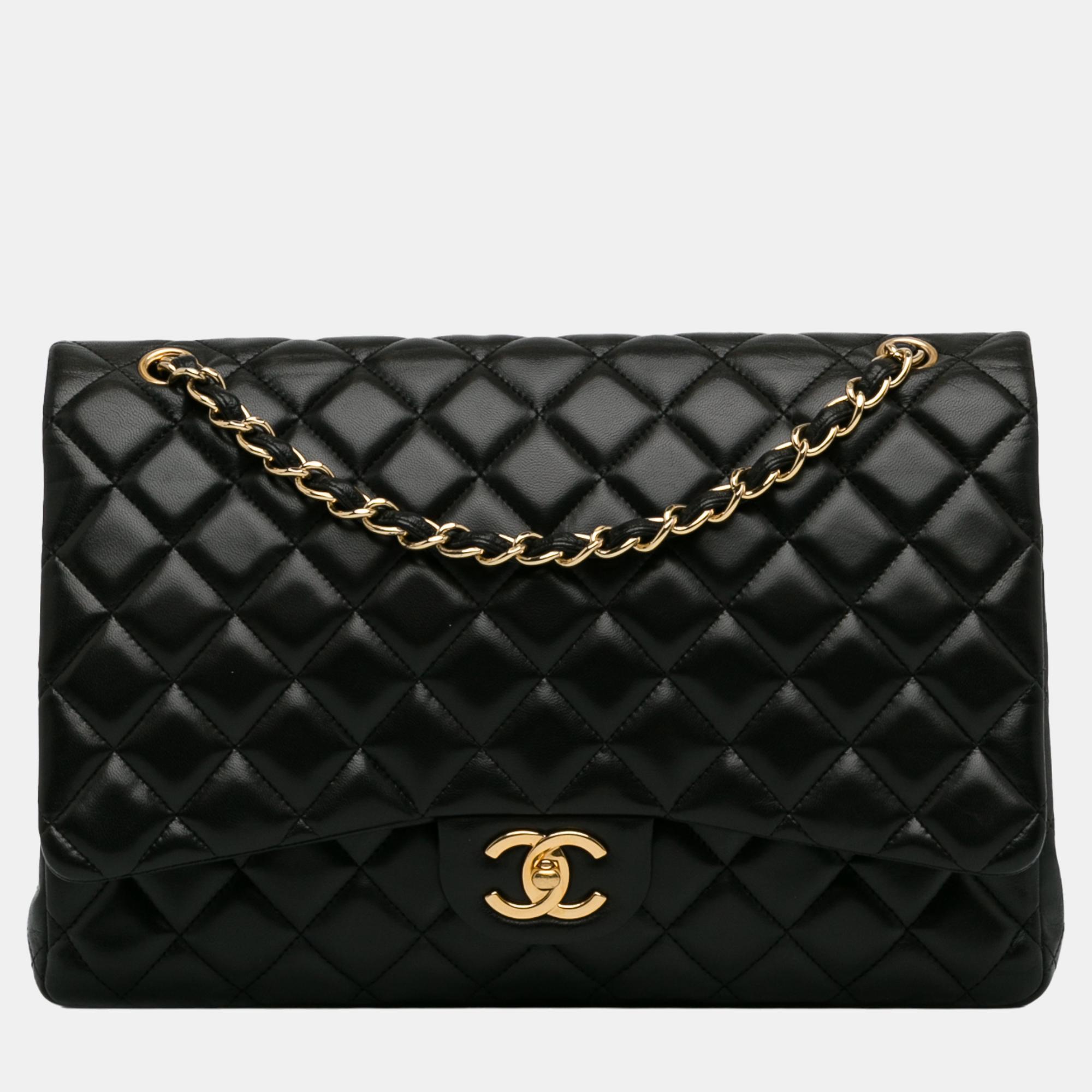 

Chanel Black Jumbo Classic Lambskin Double Flap