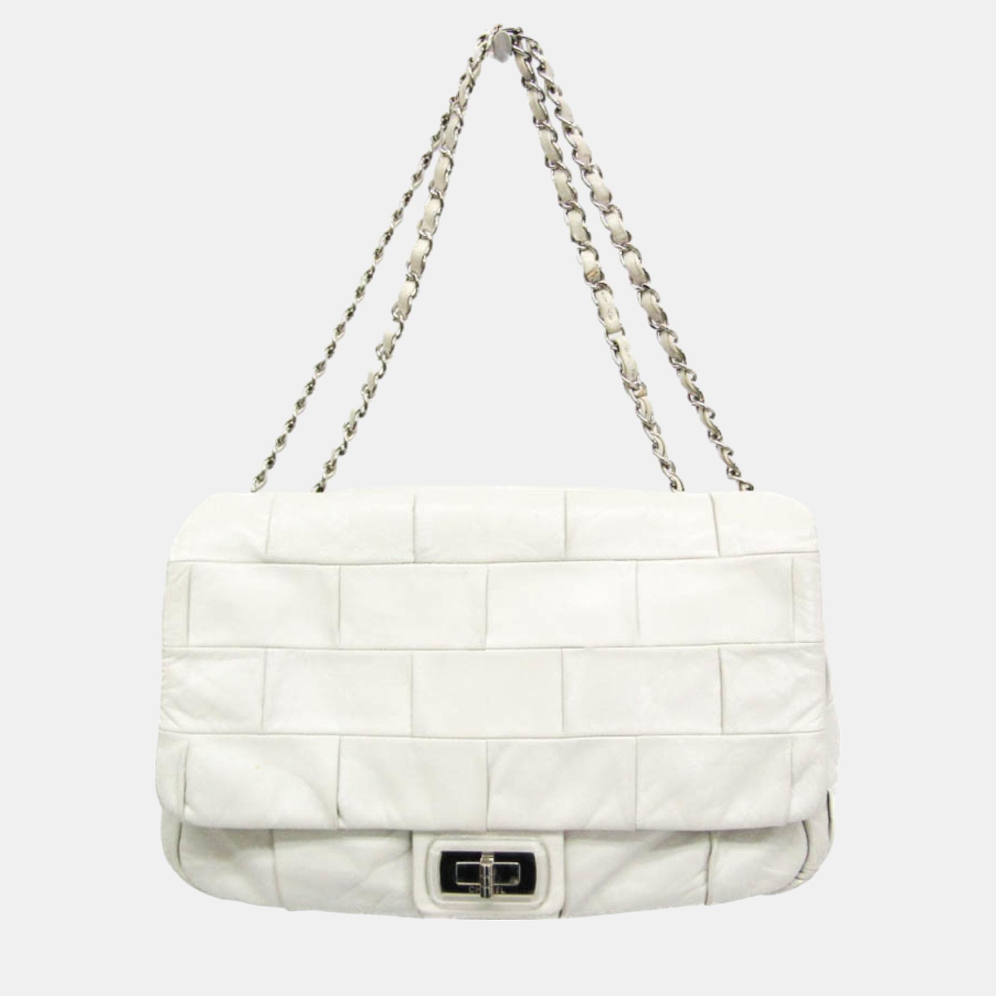 

Chanel Light Grey Leather Igloo Shoulder Bag