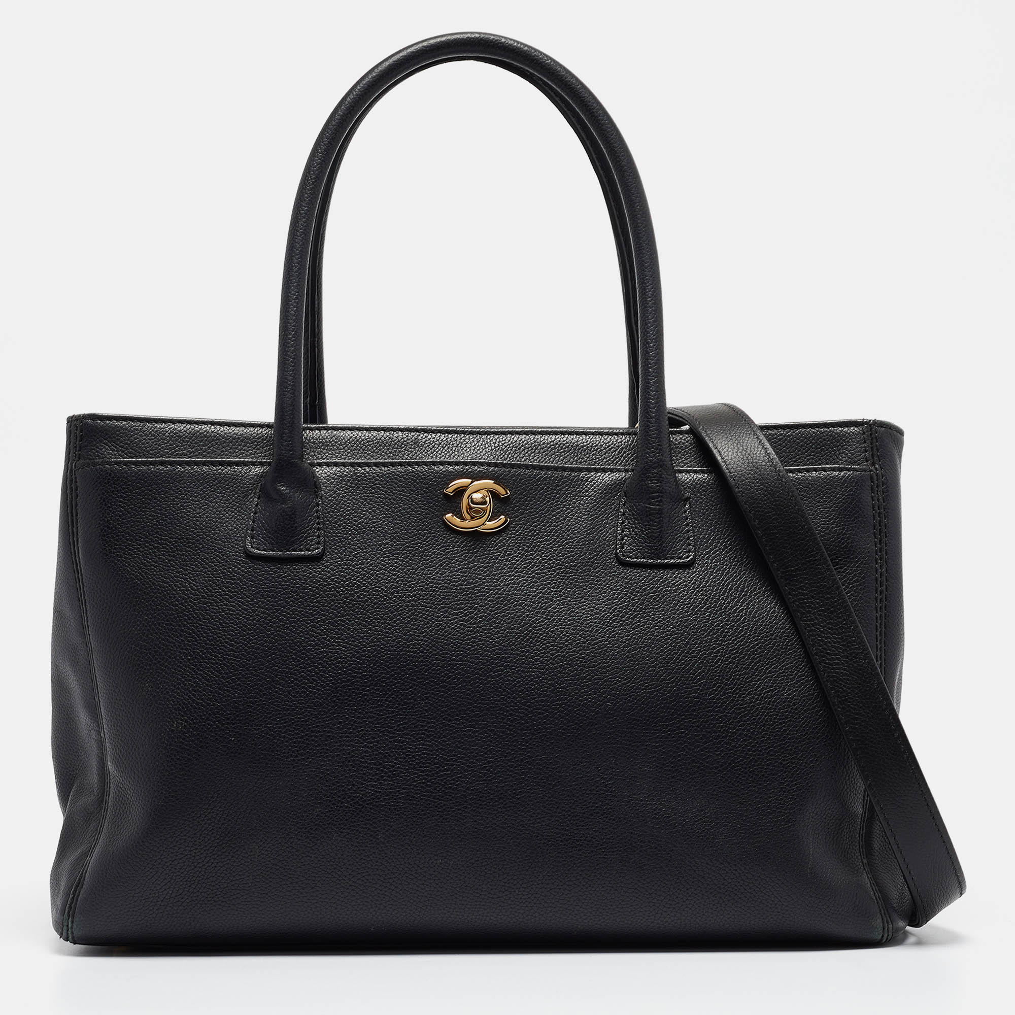 

Chanel Black Leather Cerf Shopper Tote