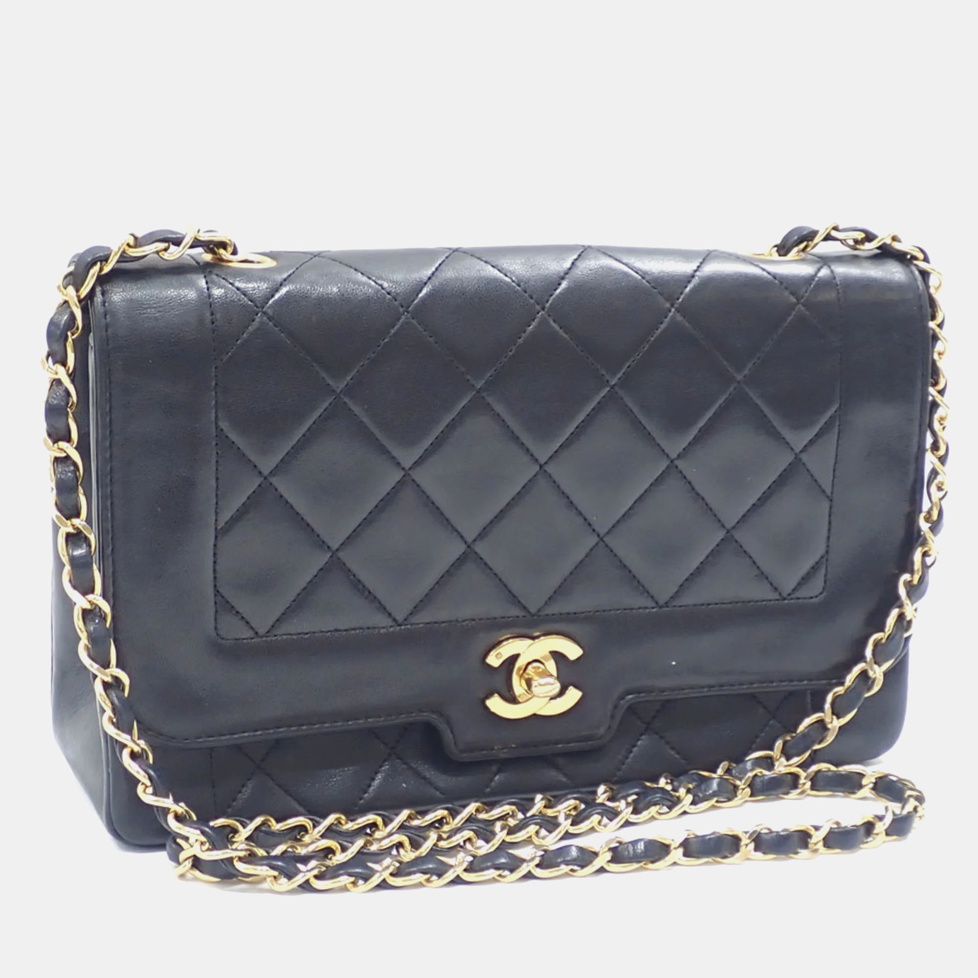 

Chanel Black Lambskin Vintage Diana Shoulder Bag