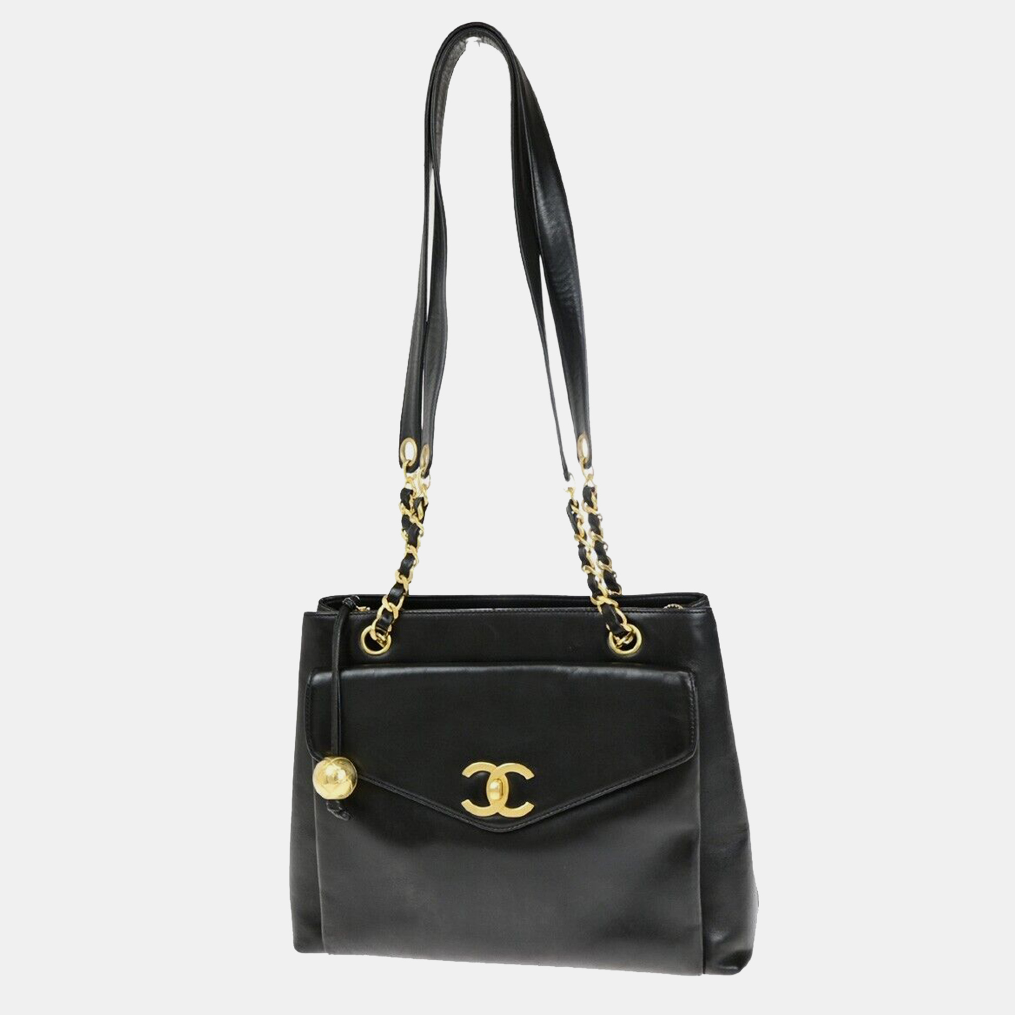 

Chanel Black Leather Vintage shoulder bag