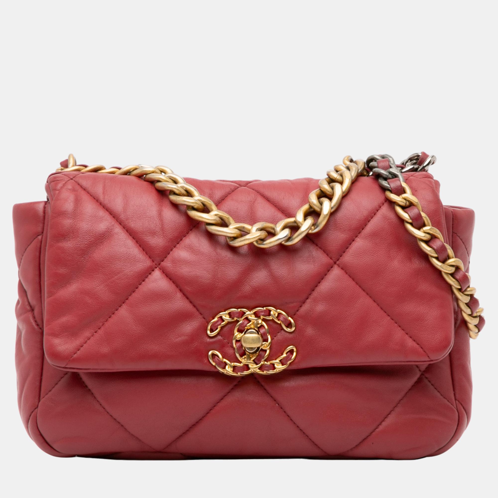 

Chanel Red Medium Lambskin 19 Flap