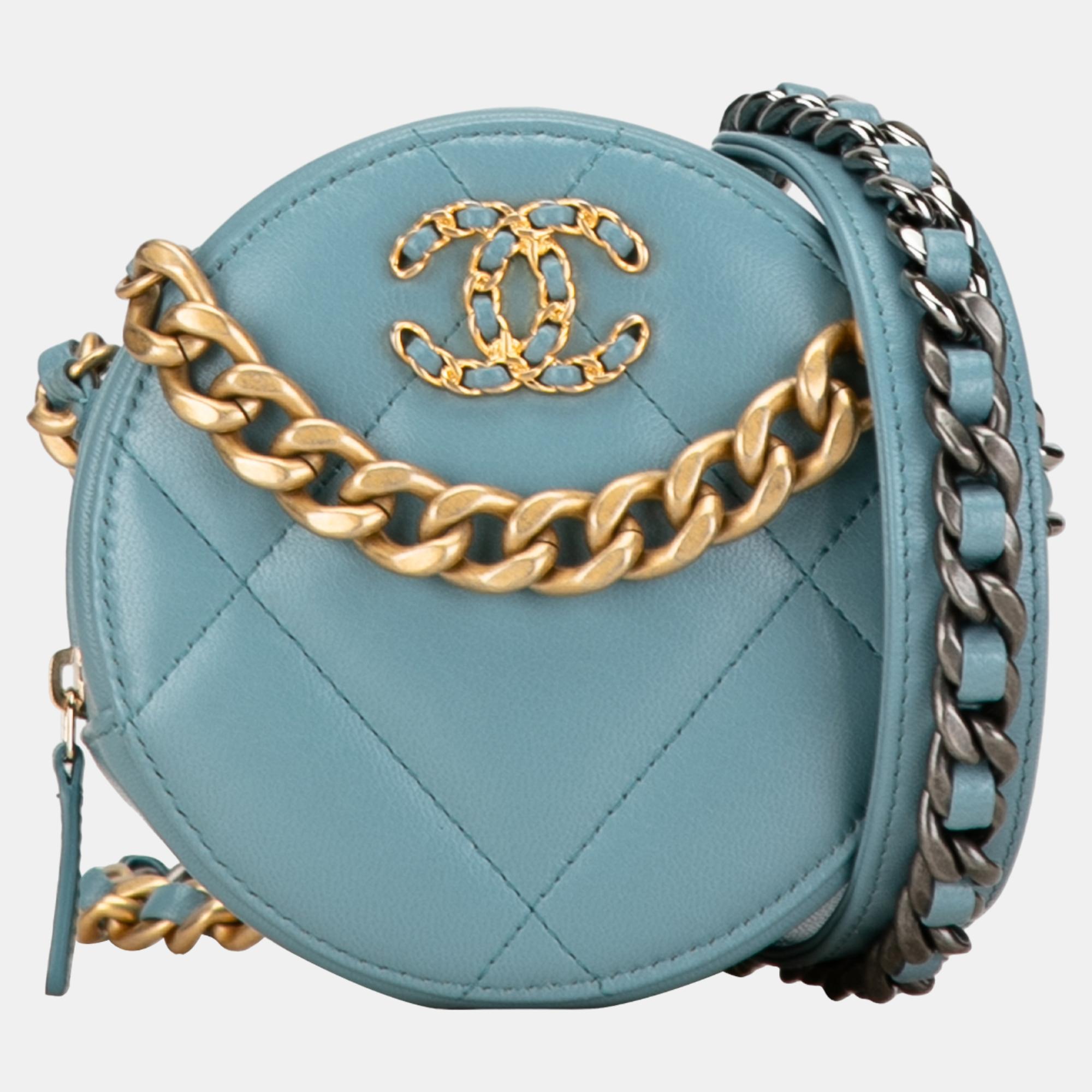 Pre-owned Chanel Blue Lambskin 19 Round Clutch With Chain