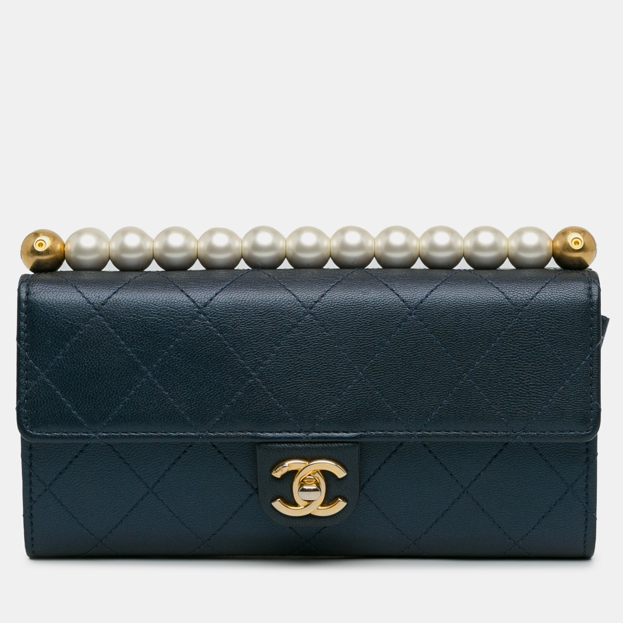 

Chanel Goatskin Chic Pearls Clutch With Chain, Blue