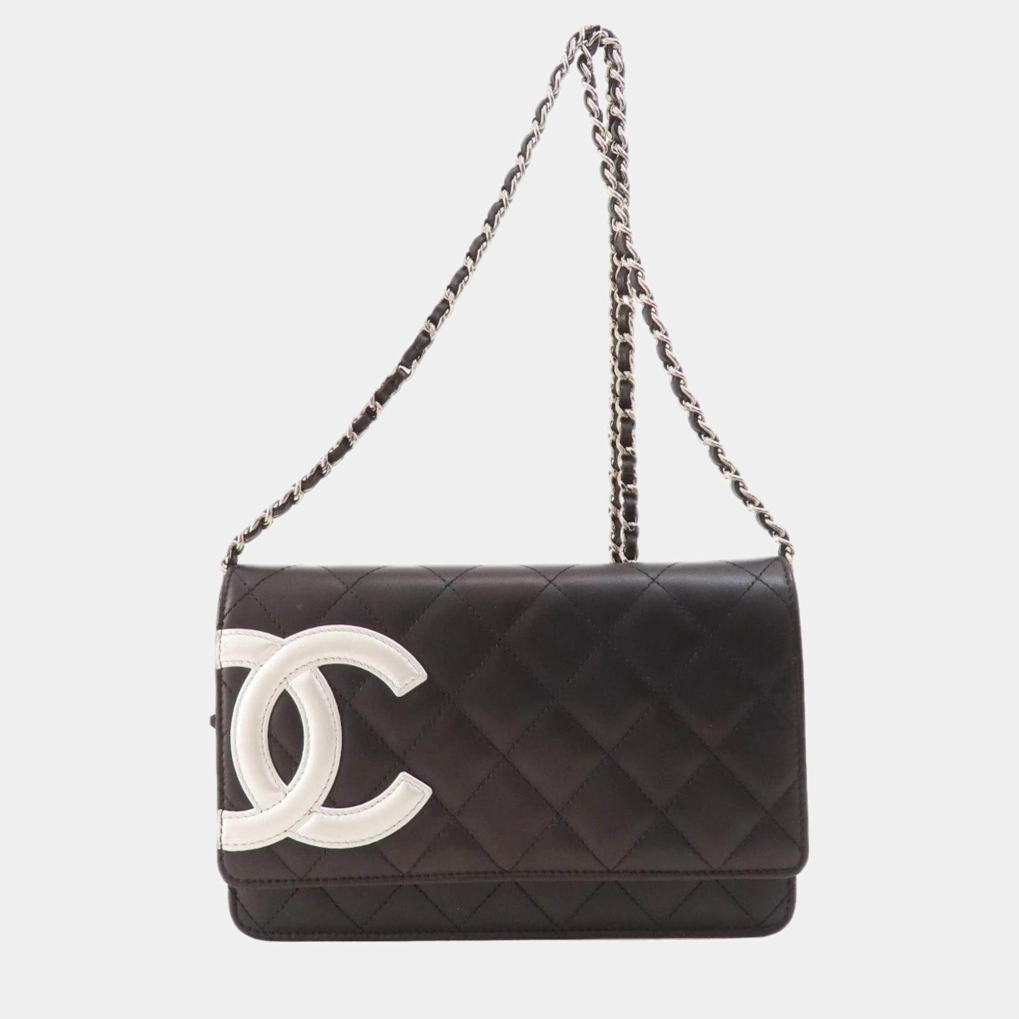 

Chanel White/Black Leather Cambon Ligne Wallet On Chain