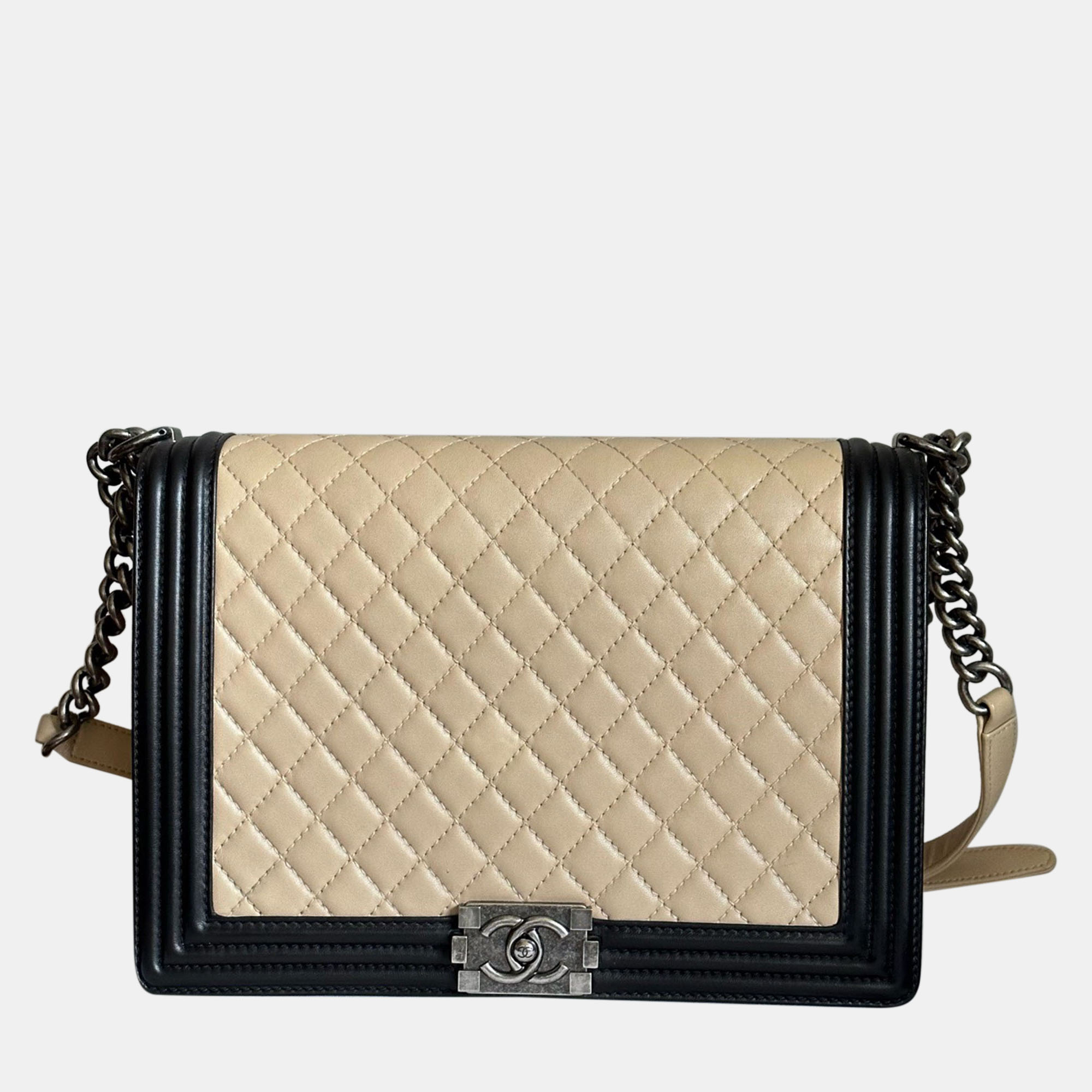 

Chanel Beige&Black Quilted Lambskin Boy Flap Bag