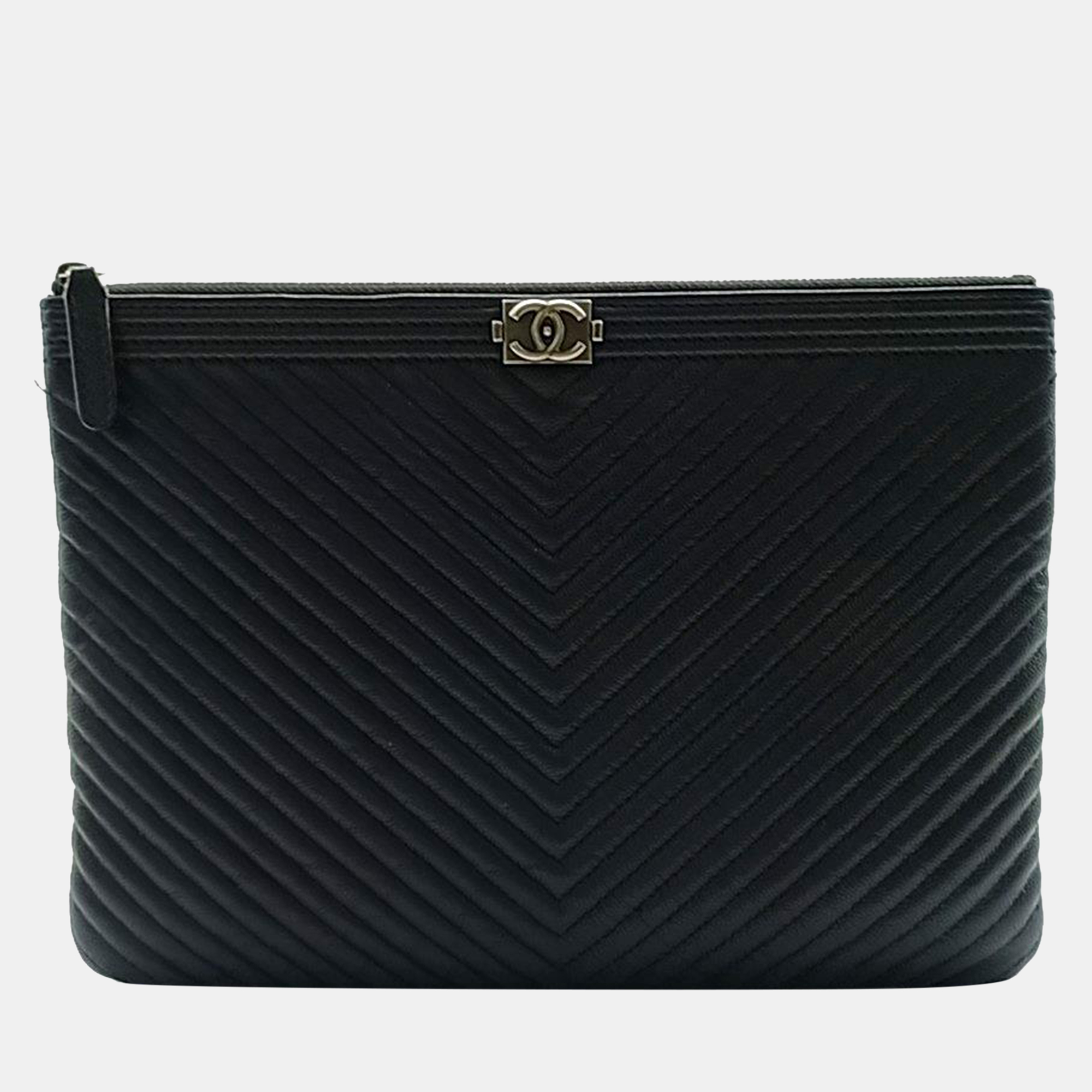 

Chanel Chevron Boy New Medium Clutch, Black