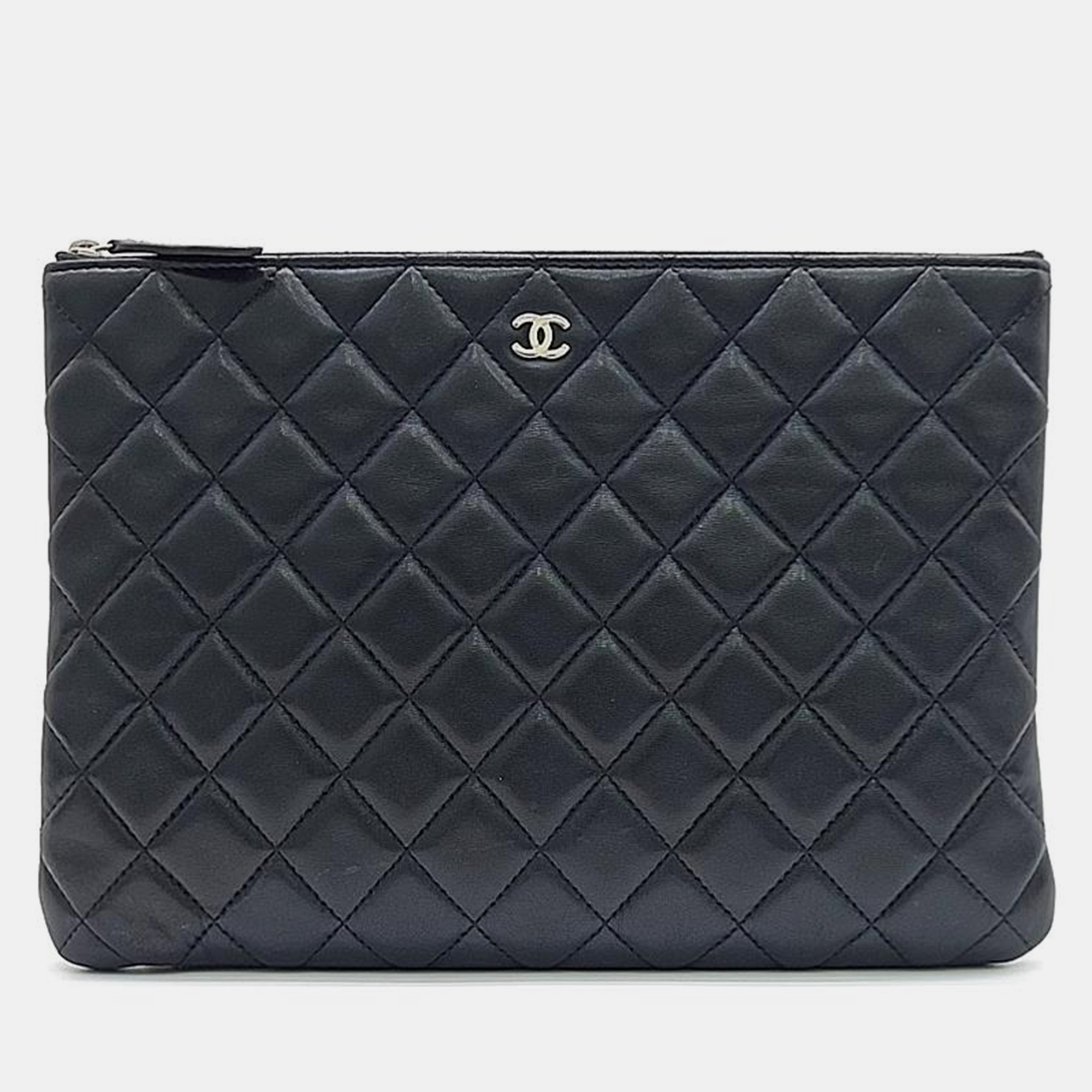 

Chanel New Medium Clutch, Black
