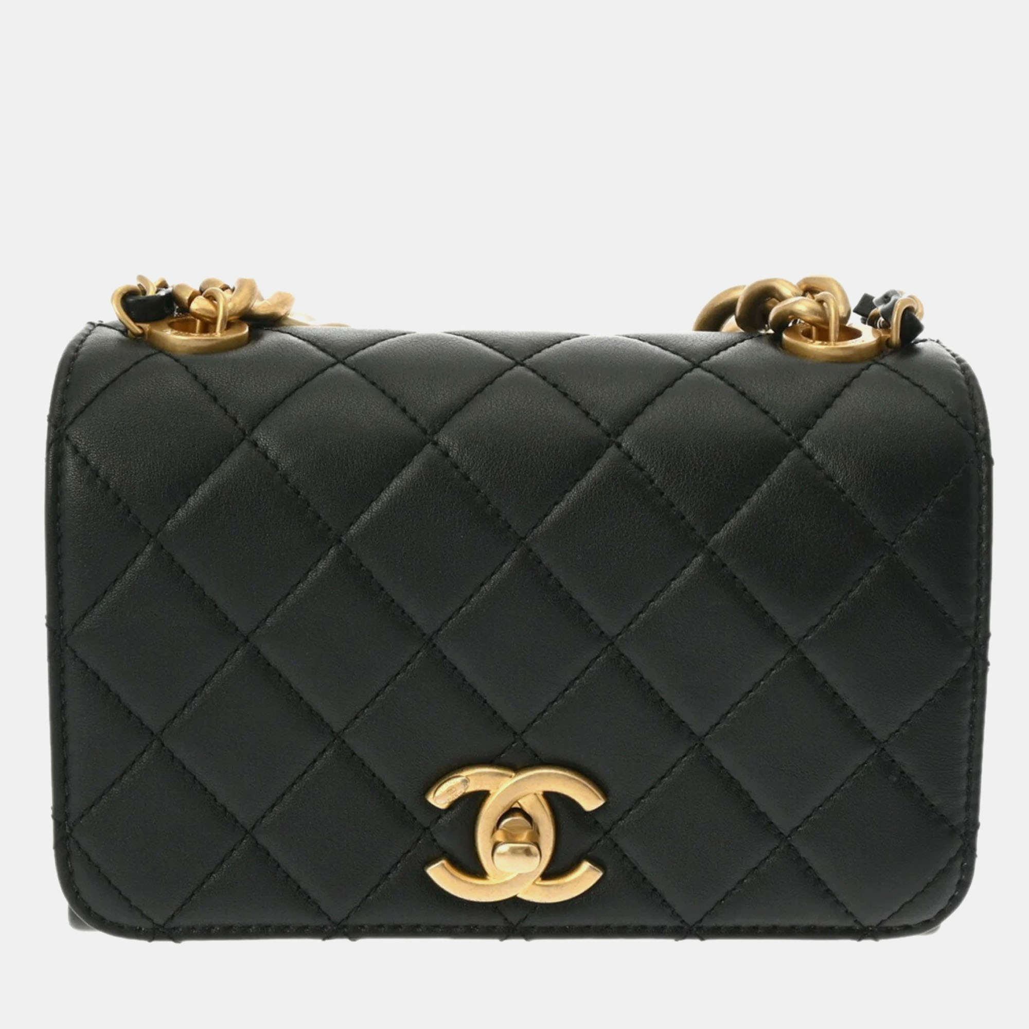 

Chanel Black Leather CC Turnlock Flap Bag Shoulder Bags