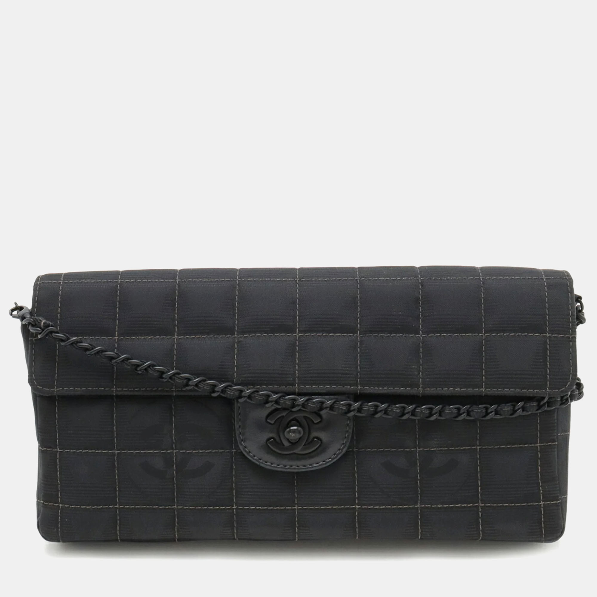 

Chanel Black Nylon Travel Ligne E/W Flap Shoulder Bag