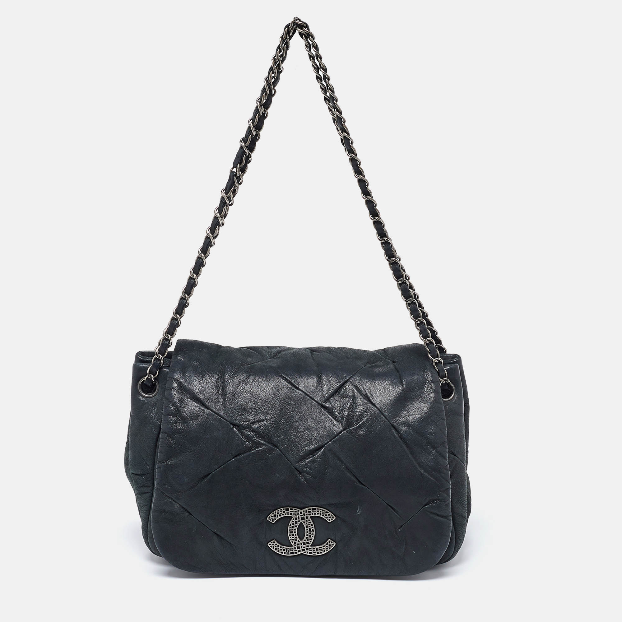 

Chanel Black Iridescent Leather Glint Accordion Flap Bag