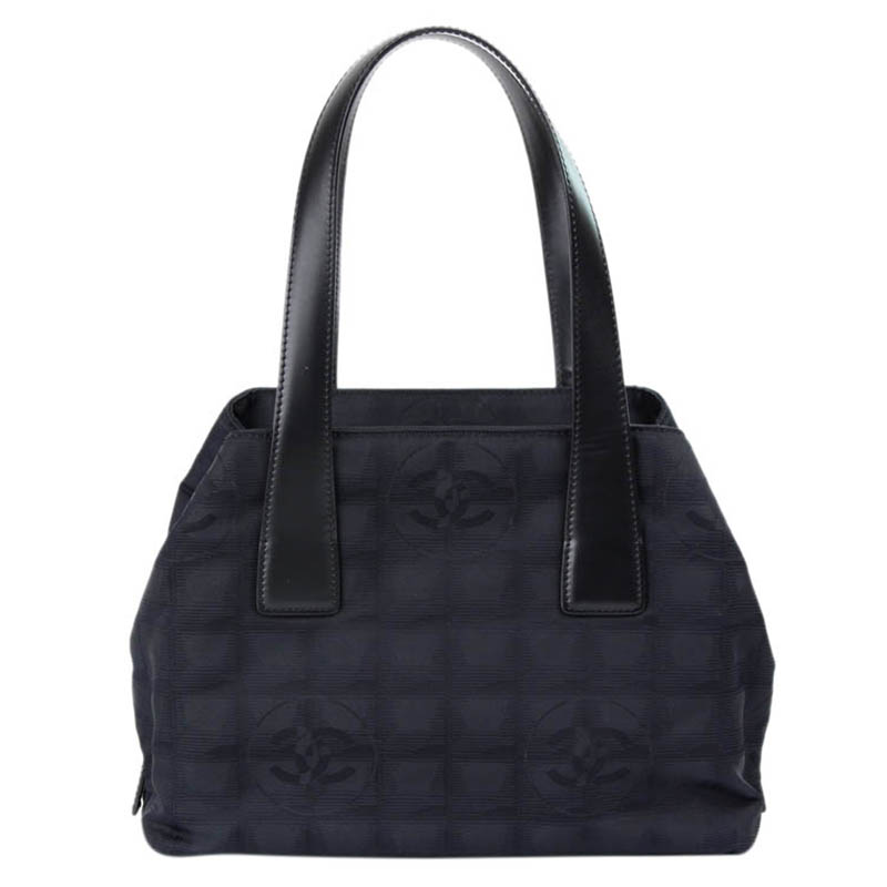 Pre Owned Chanel Black Nylon Travel Line Tote