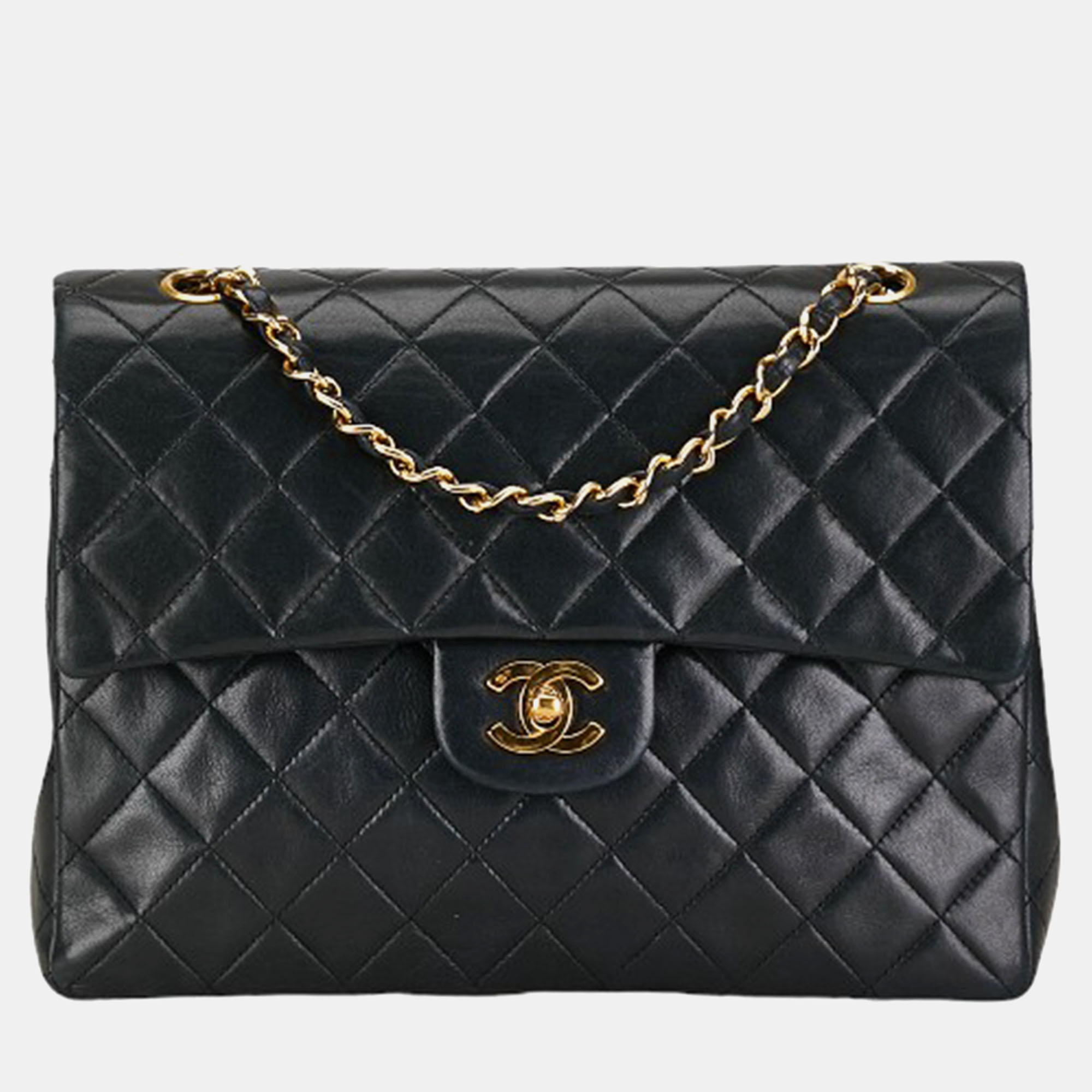 Pre-owned Chanel Black Lambskin Leather Medium Classic Double Flap Shoulder Bag