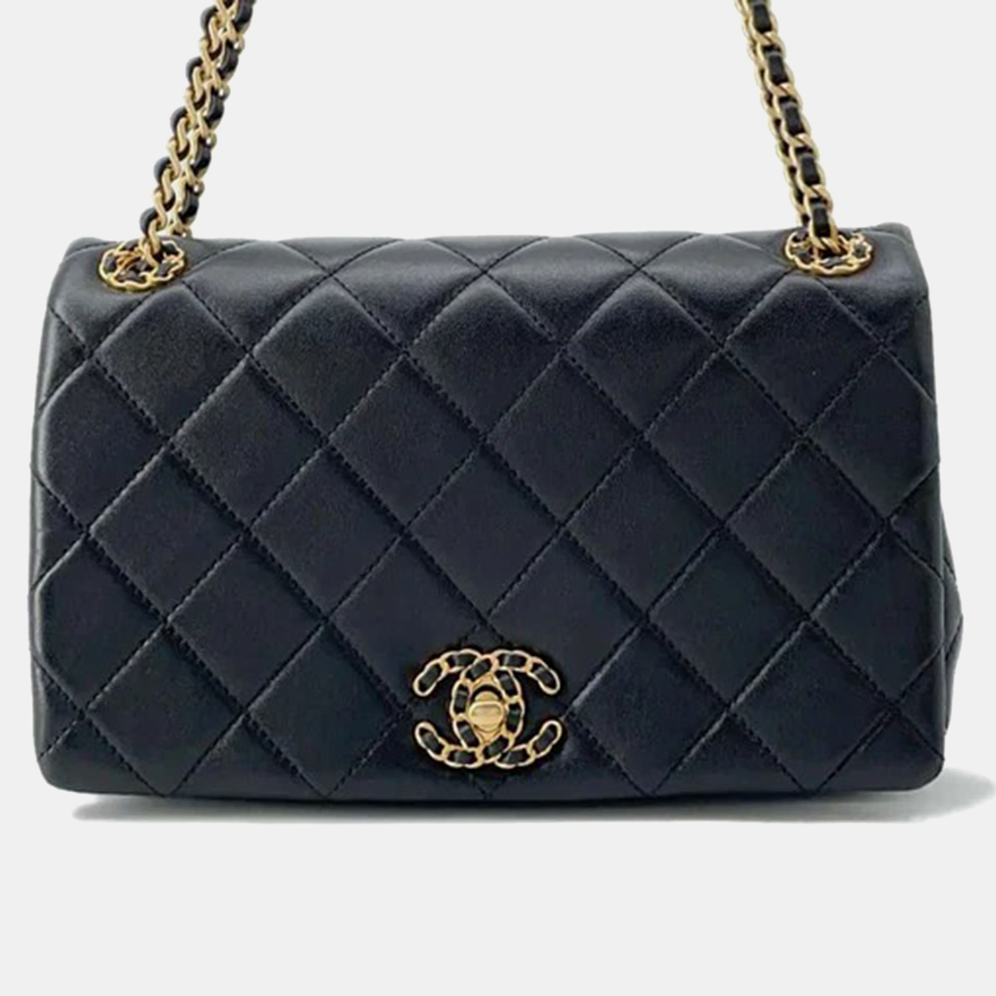 

Chanel Black Leather On and On Flap Shoulder Bag