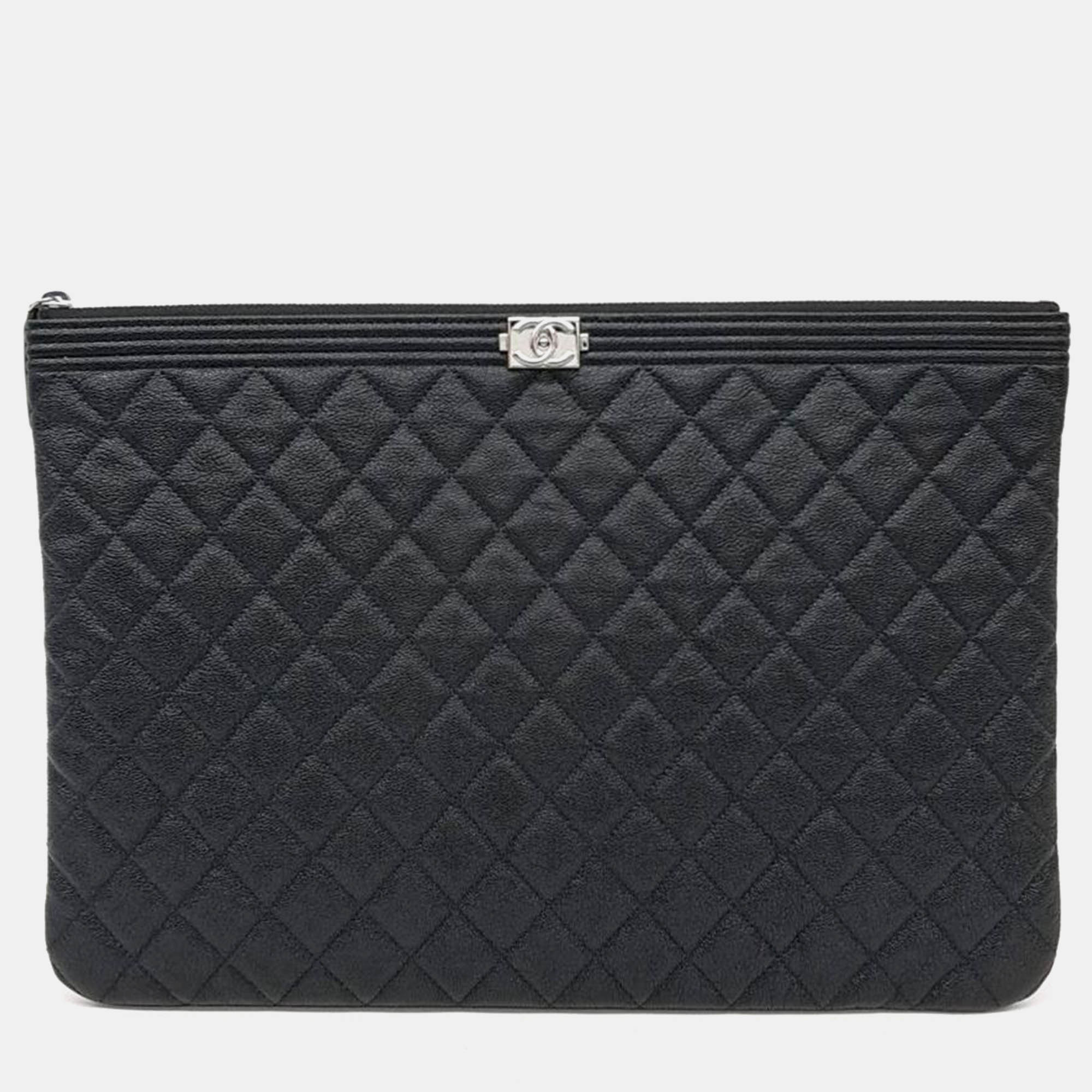 

Chanel Black Quilted Caviar Leather O Case Clutch