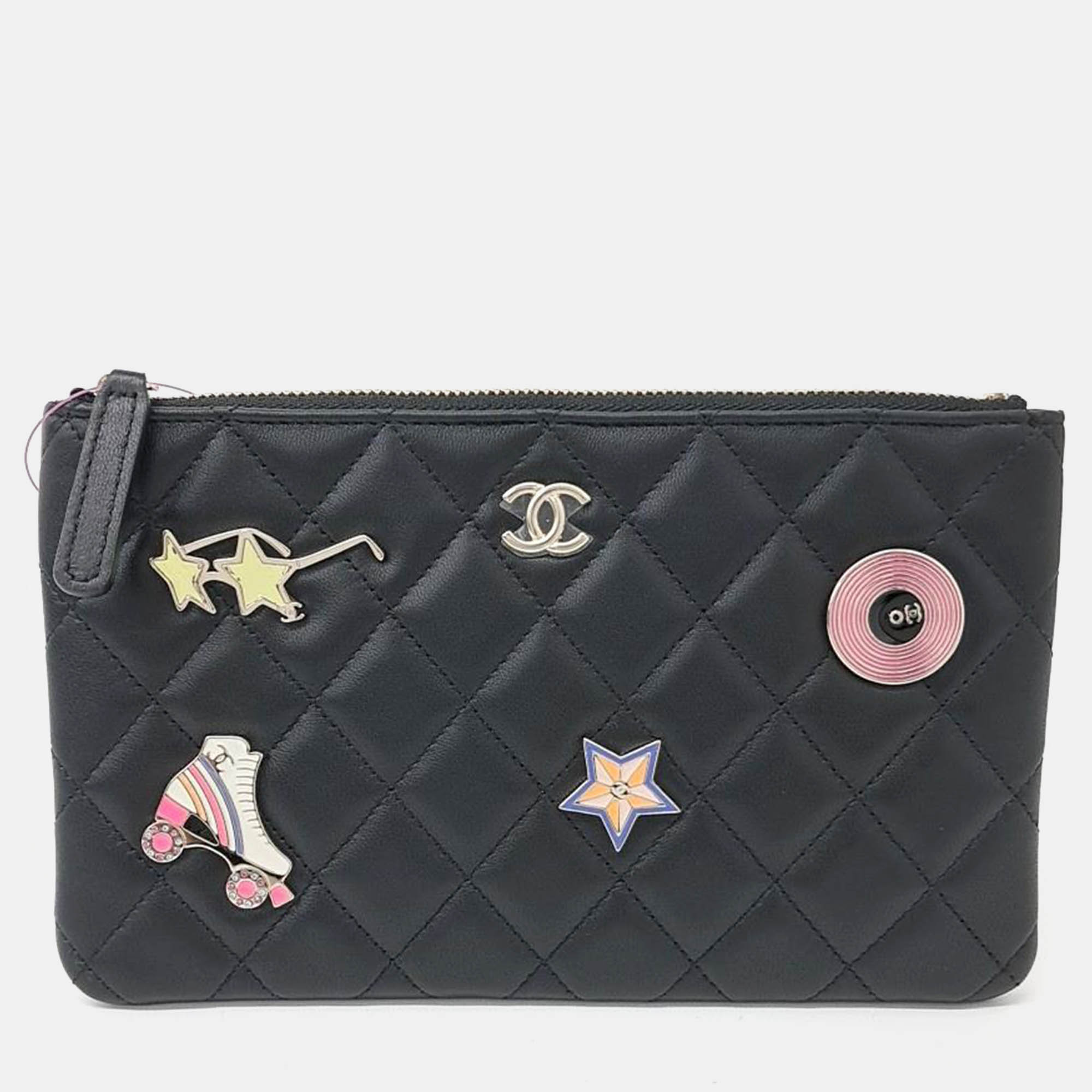 

Chanel Black Quilted Leather Pouch