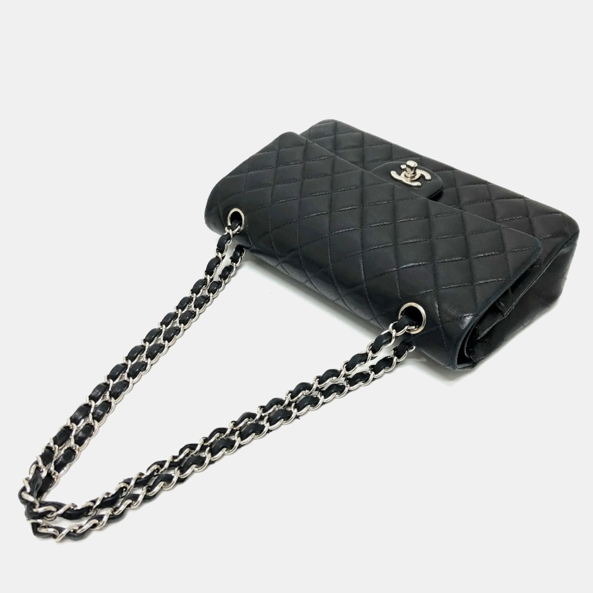 Chanel Black Leather Medium Classic Double Flap Shoulder Bags 