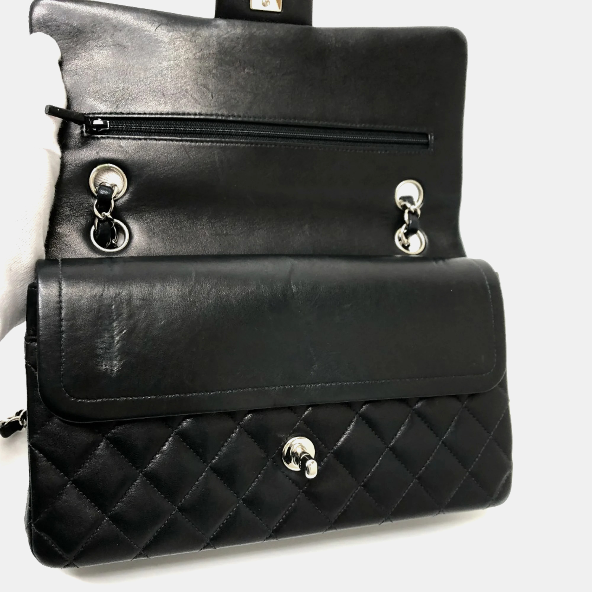 Chanel Black Leather Medium Classic Double Flap Shoulder Bags 