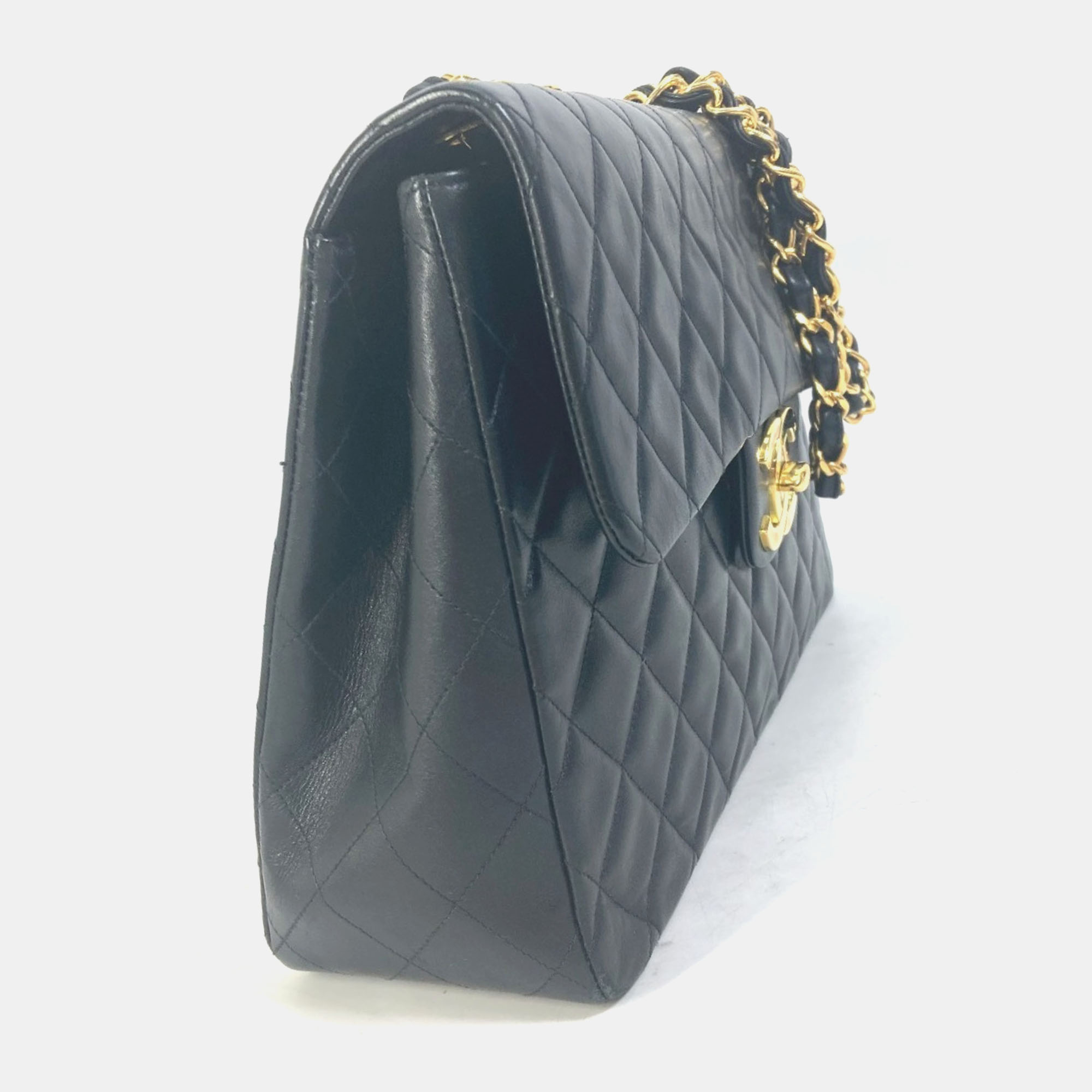 Chanel Black Quilted Lambskin Maxi Vintage Classic Single Flap Bag 