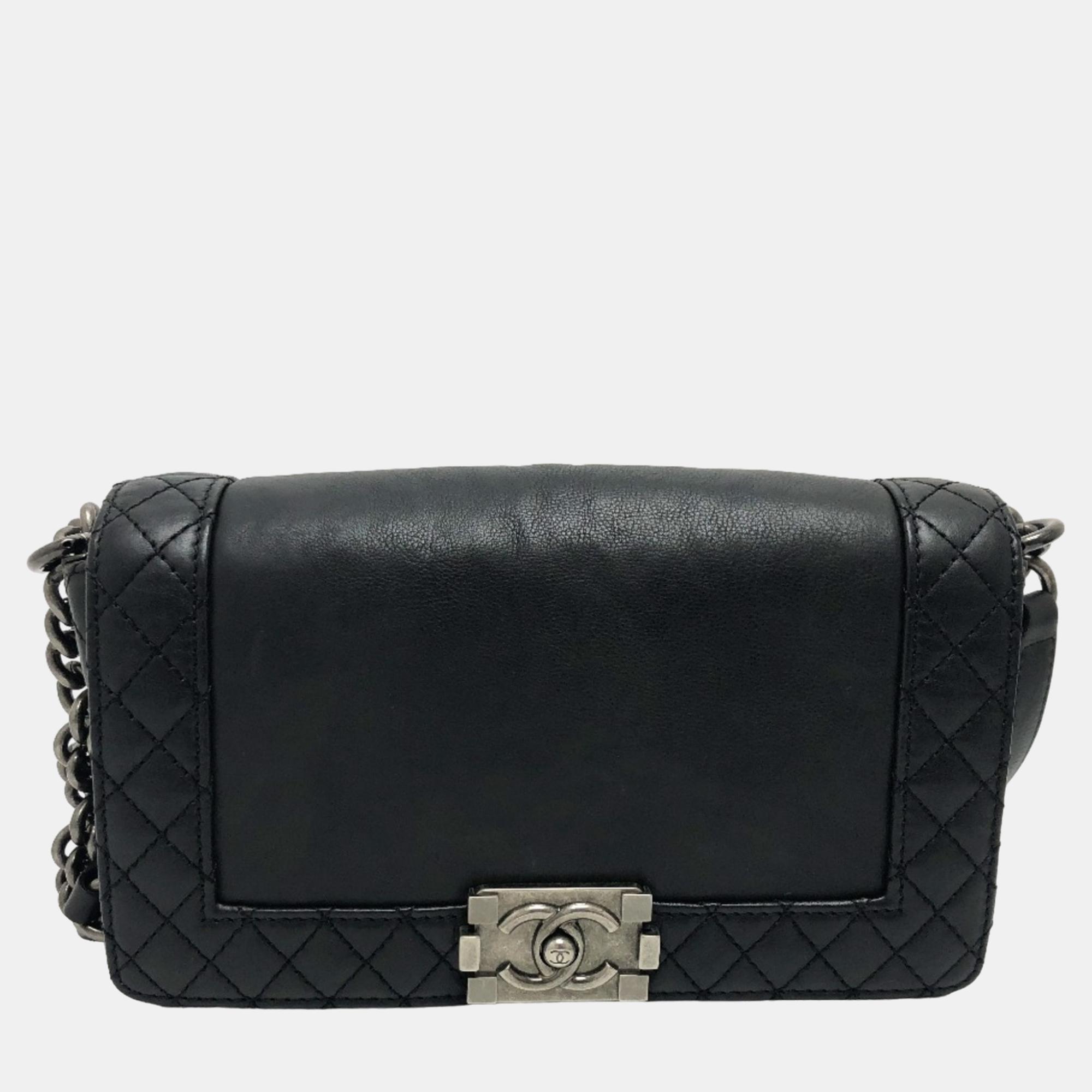 

Chanel Black Leather Medium Reverso Boy Flap Bag