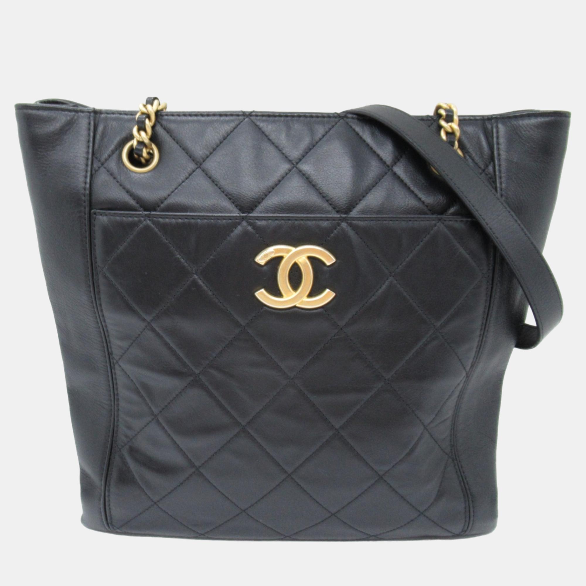 

Chanel Black CC Calfskin Front Pocket Shopping Tote Bag