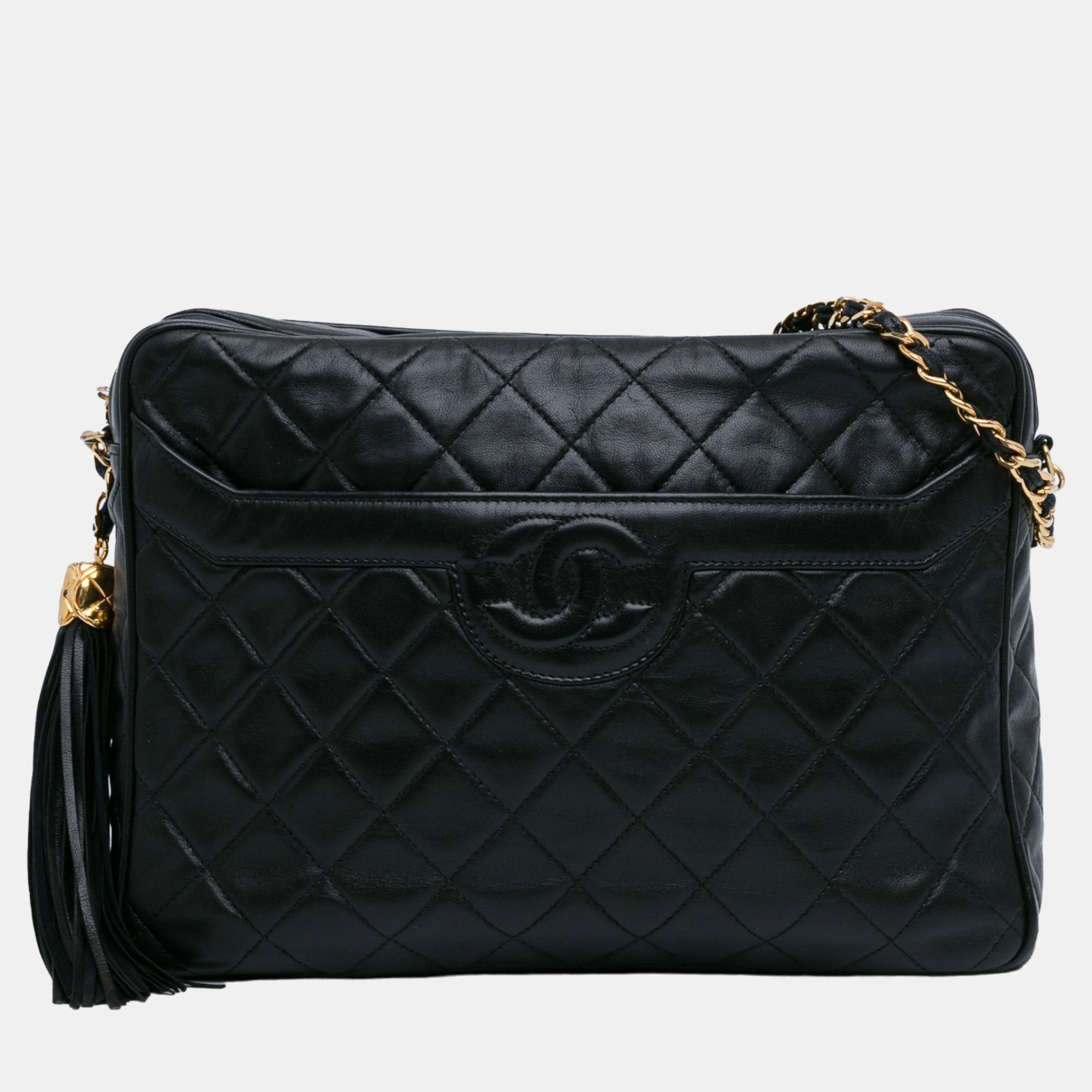 

Chanel Black Quilted Lambskin Tassel Camera Bag
