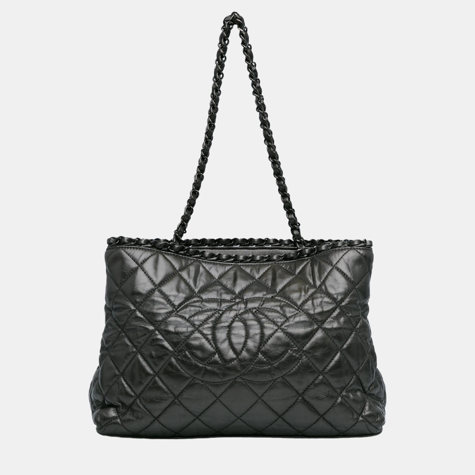 

Chanel Black Quilted Aged Calfskin Chain Me Tote