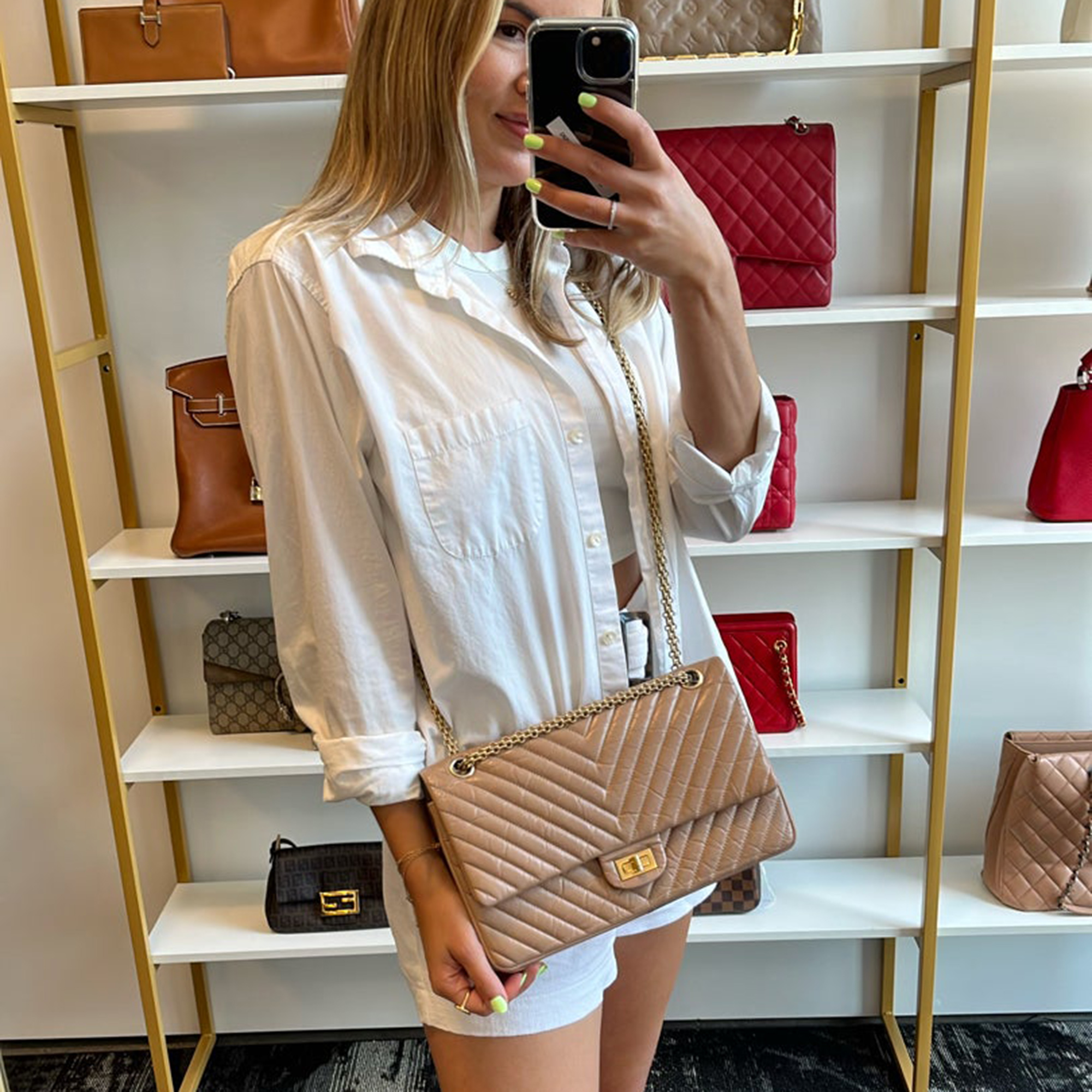 

Chanel Beige Crinkled Calfskin Reissue 226 bag