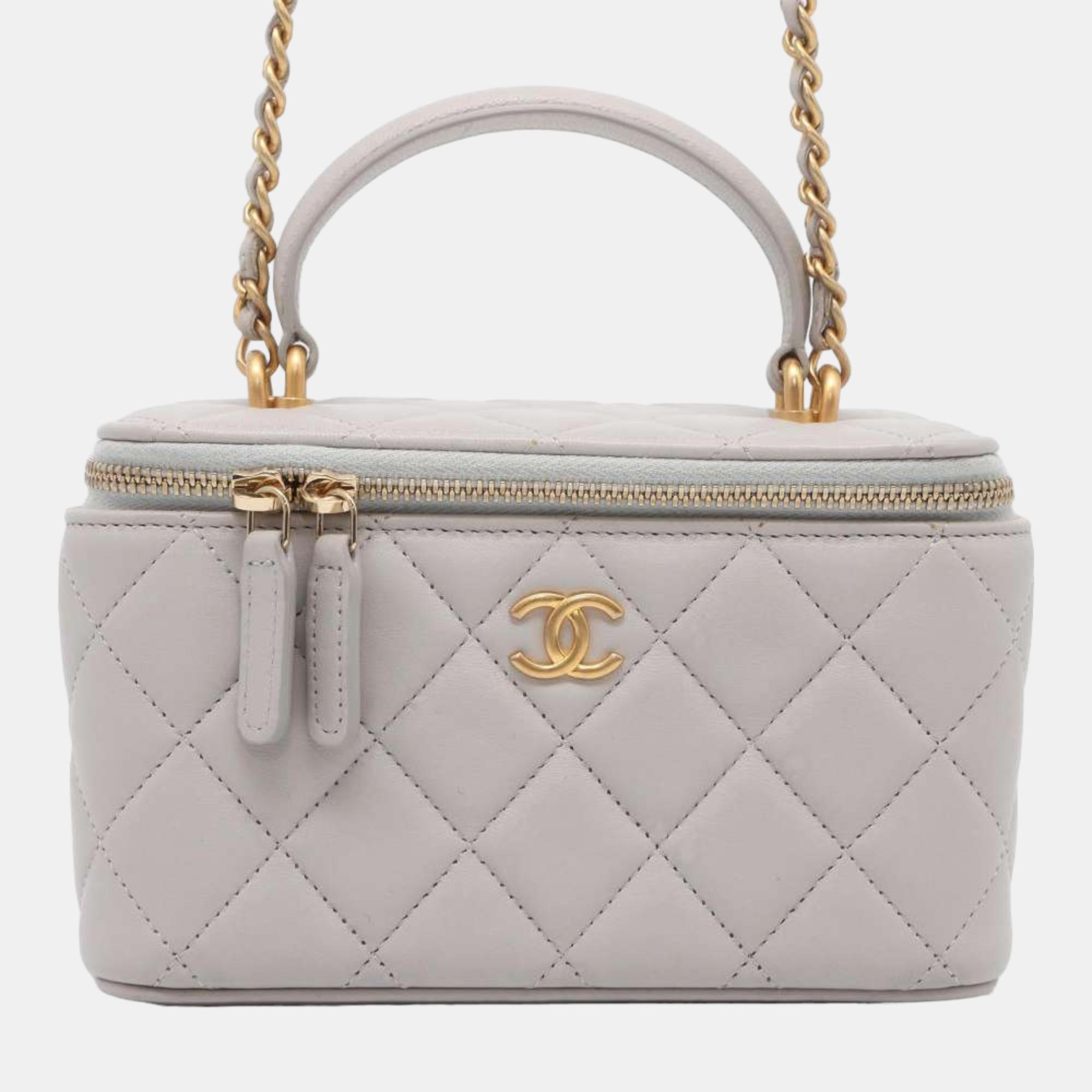 Pre-owned Chanel Light Grey Lambskin Leather Vanity Case Shoulder Bag