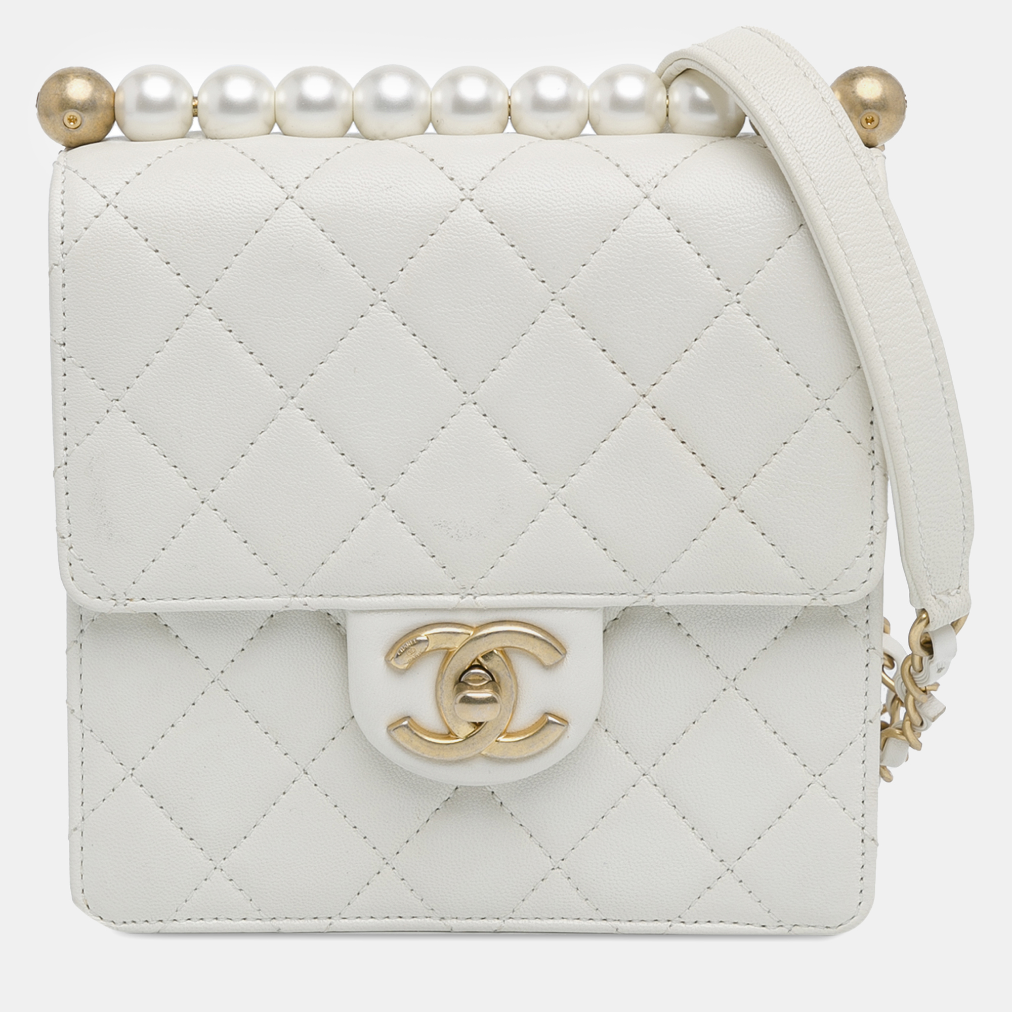 

Chanel White Tone Lambskin Leather Small Chic Pearls Flap Bag