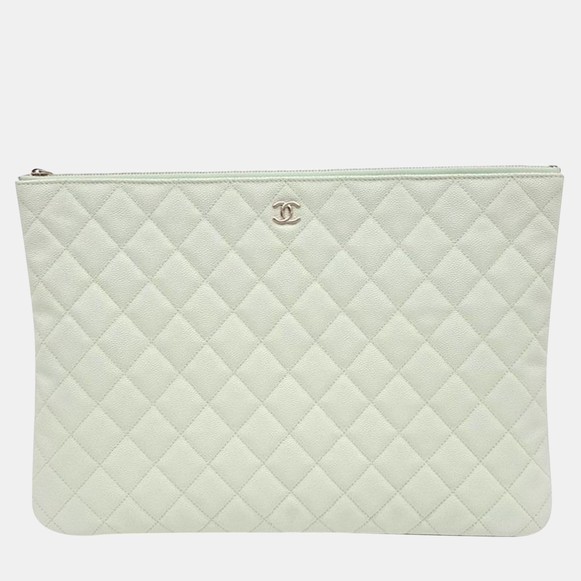 

Chanel Caviar Large Clutch, White