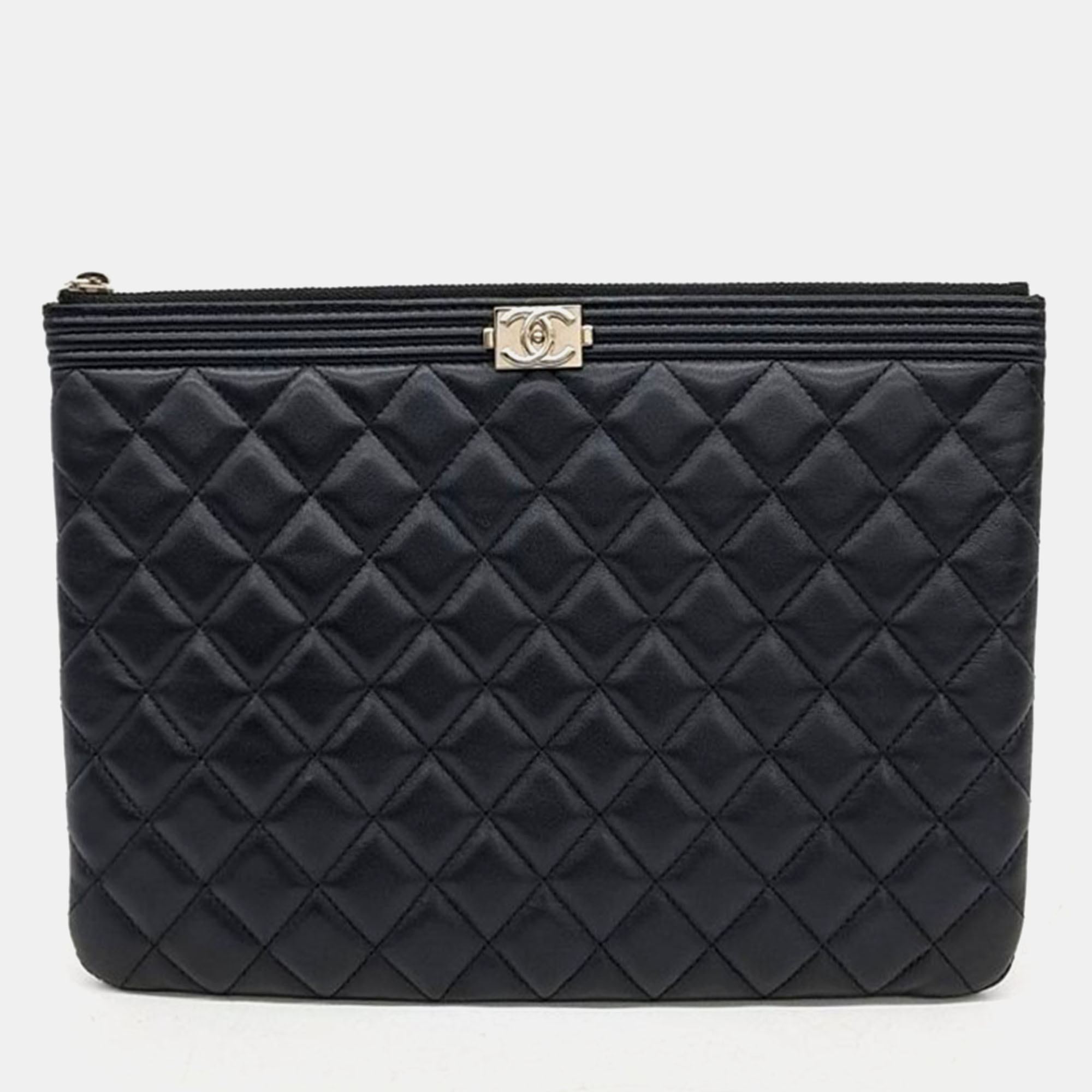 Pre-owned Chanel Lambskin Boy New Medium Clutch In Black